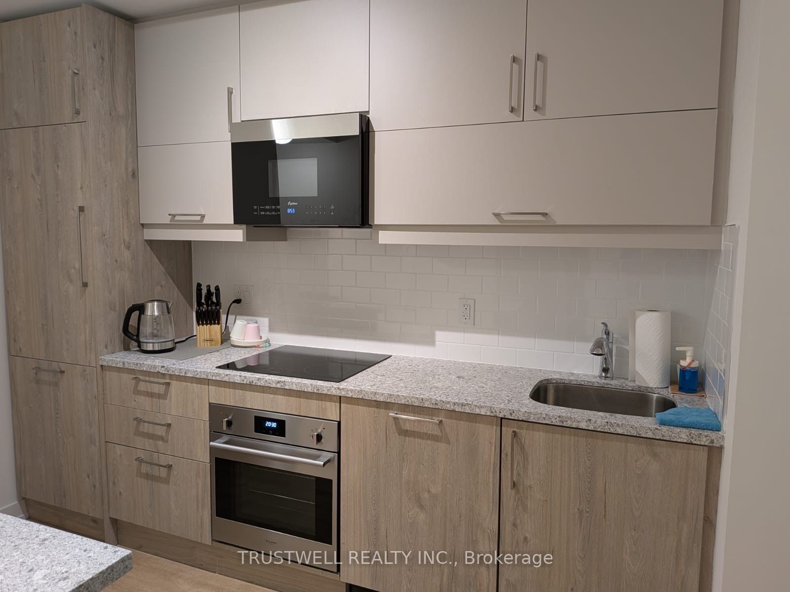 292 Verdale Crossing B605, Markham, ON L6G 0H6 photo 3