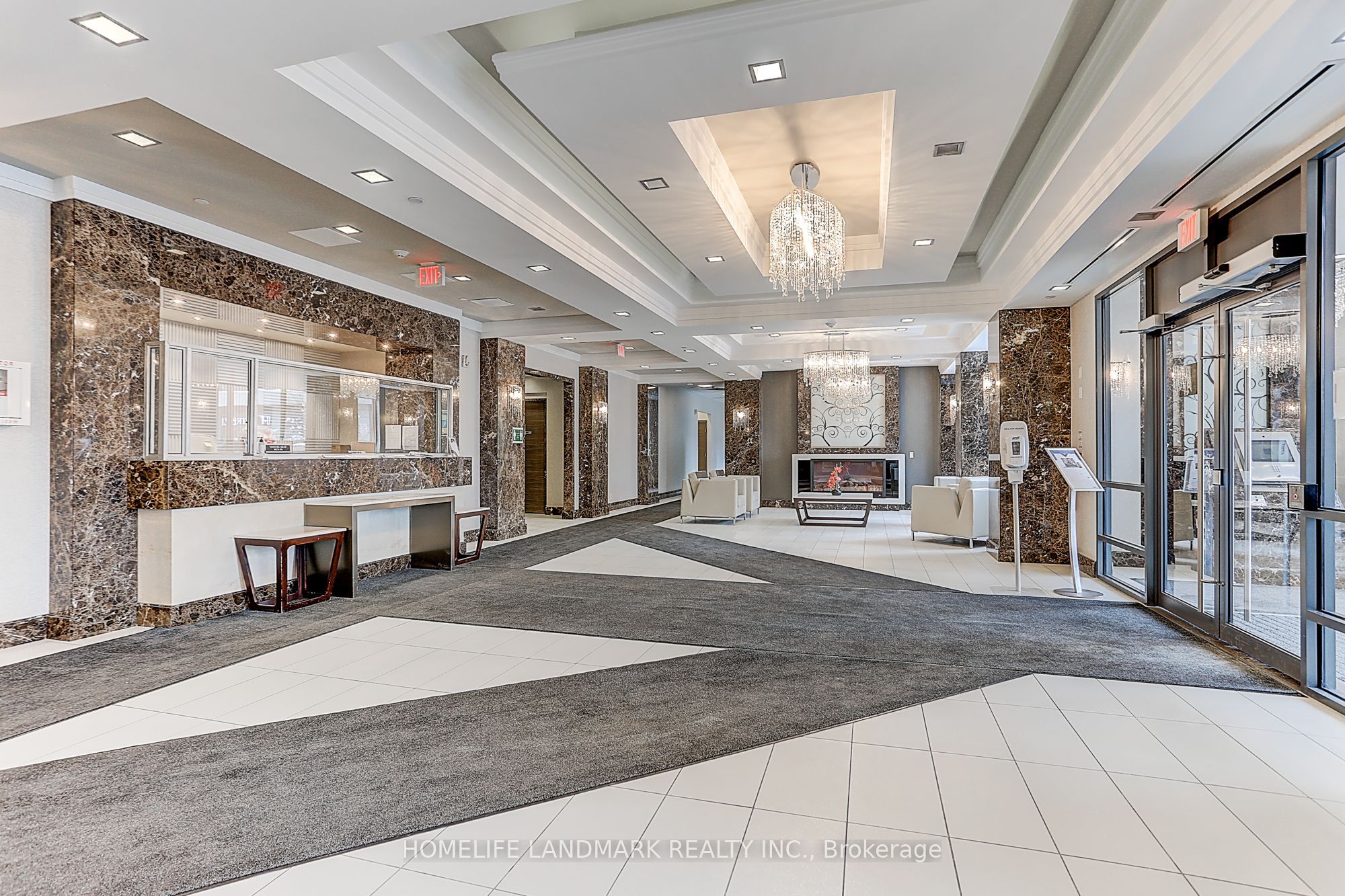 372 Highway 7 E Road 1027, Richmond Hill, ON L4B 0C6 photo 3