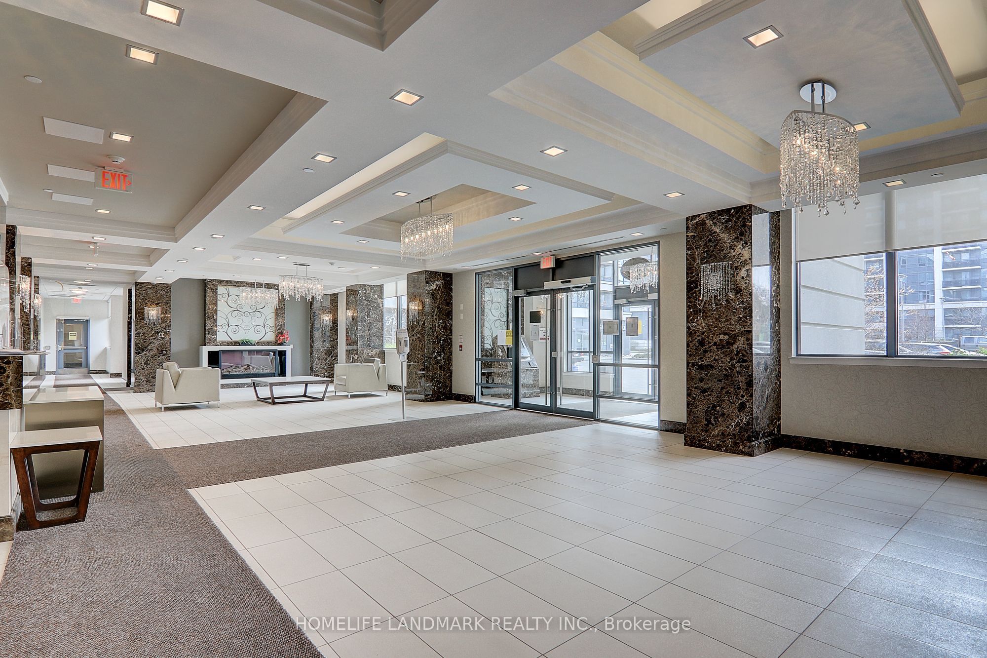 372 Highway 7 E Road 1027, Richmond Hill, ON L4B 0C6 photo 4