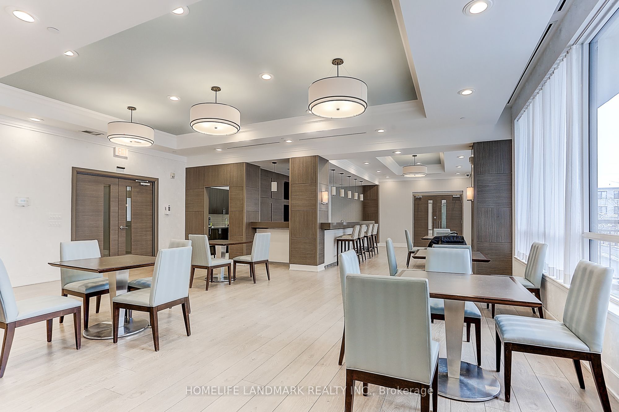 372 Highway 7 E Road 1027, Richmond Hill, ON L4B 0C6 photo 5