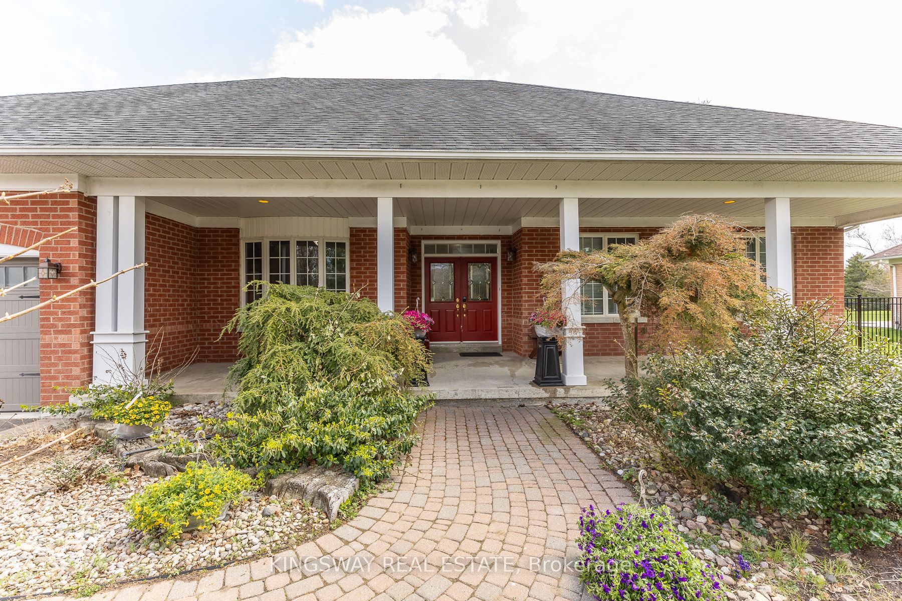 57 McMullen Drive, Whitchurch-Stouffville, ON L4A 7X4 photo 2