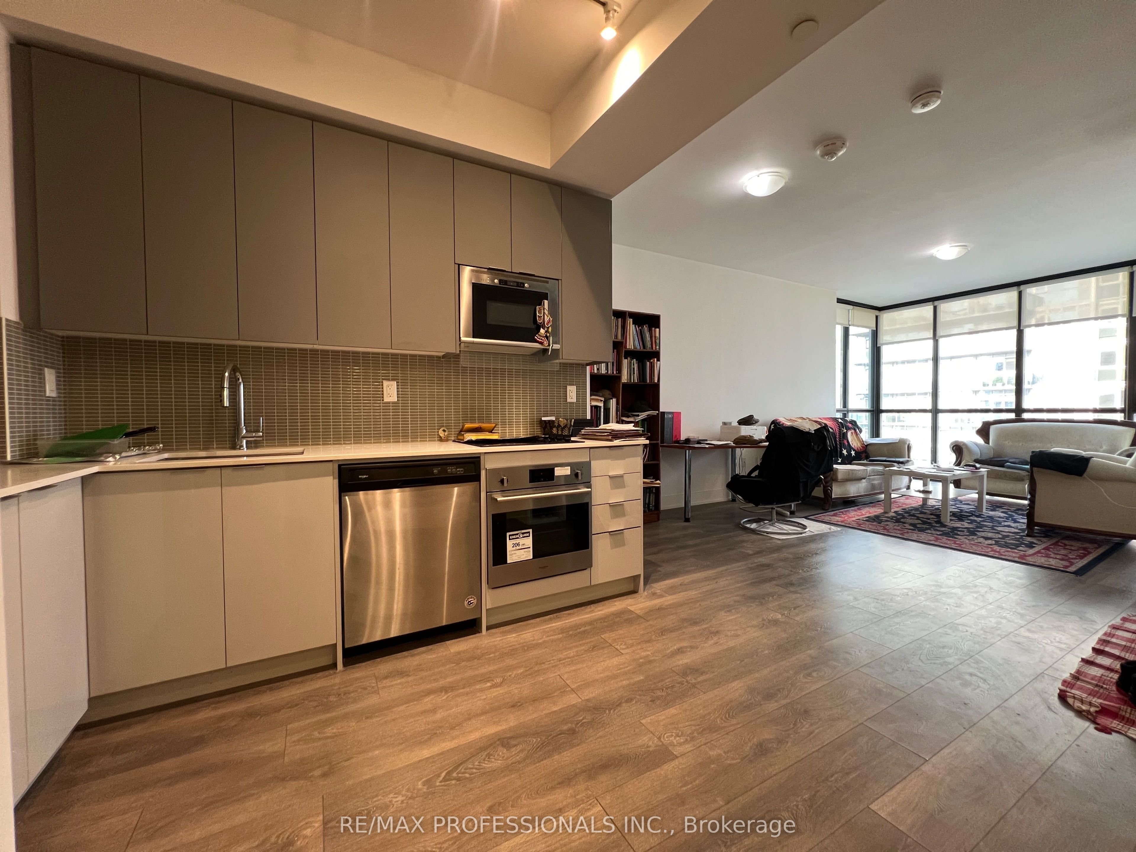 2916 Highway 7 Road, Vaughan, ON L4K 0K6 photo 5