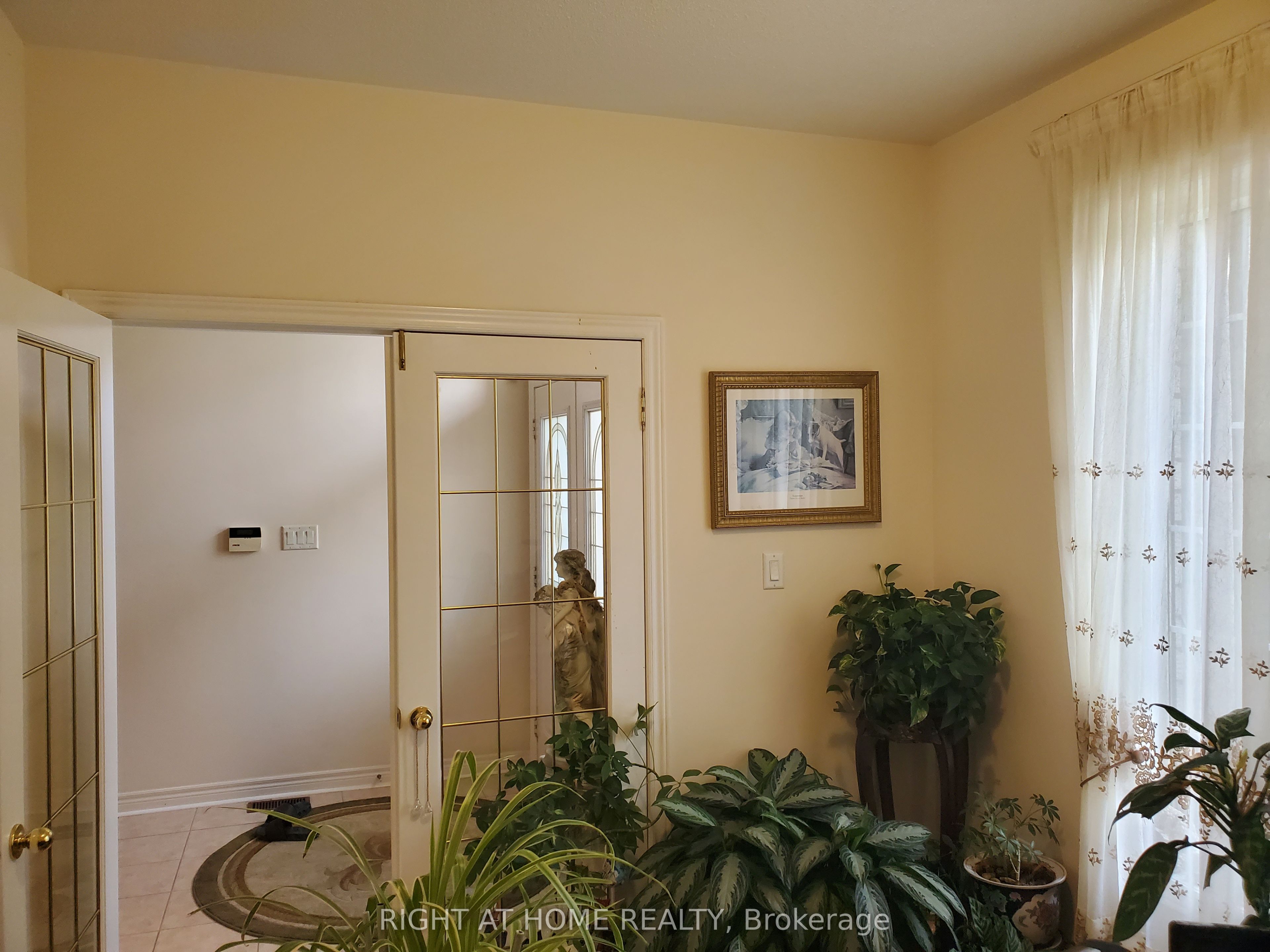 101 Townwood Drive, Richmond Hill, ON L4E 4T2 photo 5