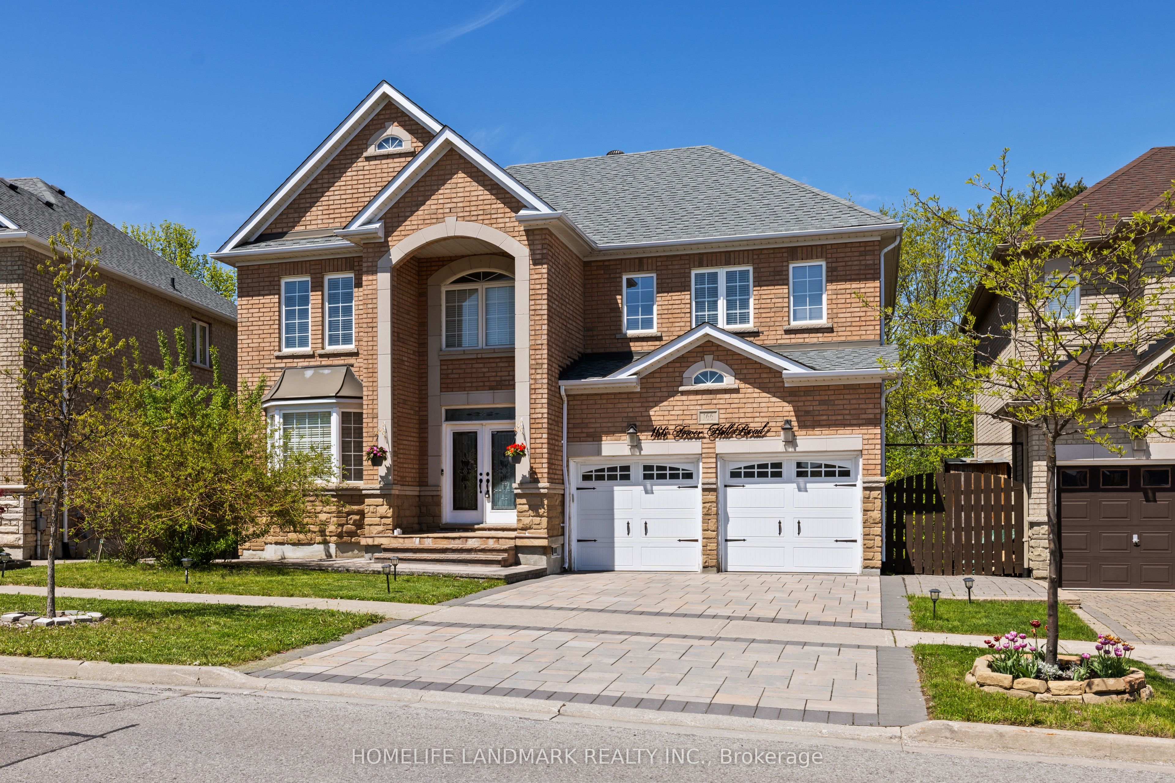 166 Tower Hill Road, Richmond Hill, ON L4E 4M1 photo 2