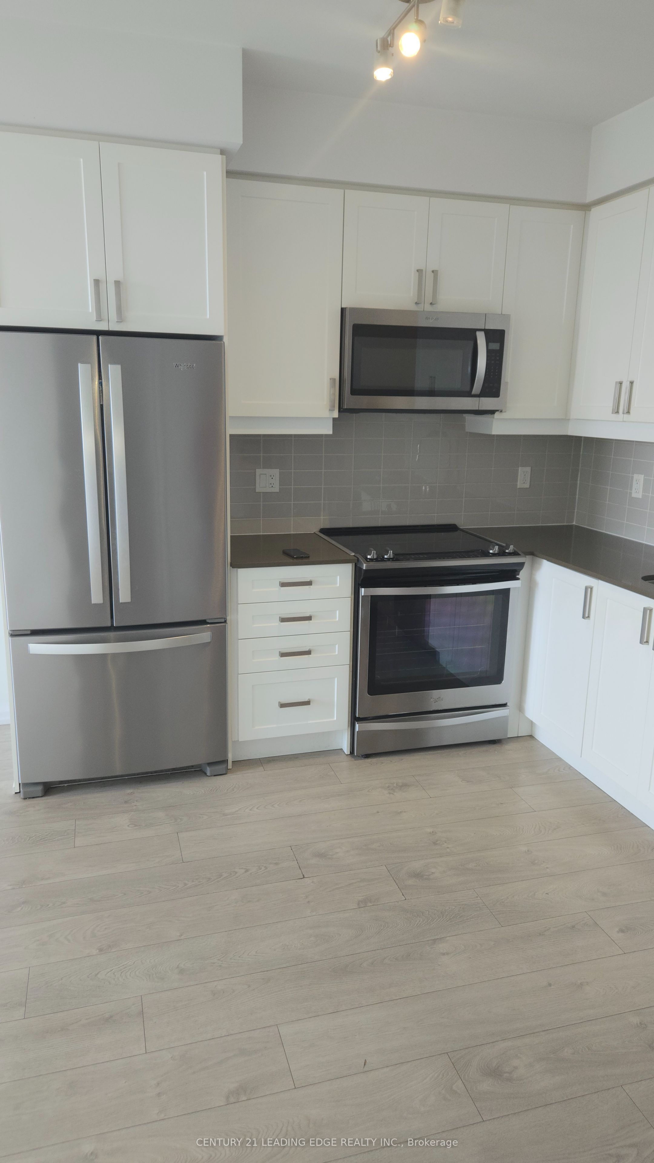 7895 JANE Street N 317, Vaughan, ON L4K 0K2 photo 5