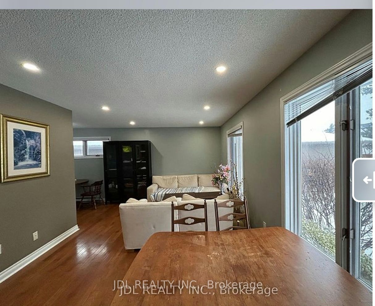 110 Robinson St Street Suite AA Main Floor, Markham, ON L3P 1P1 photo 3