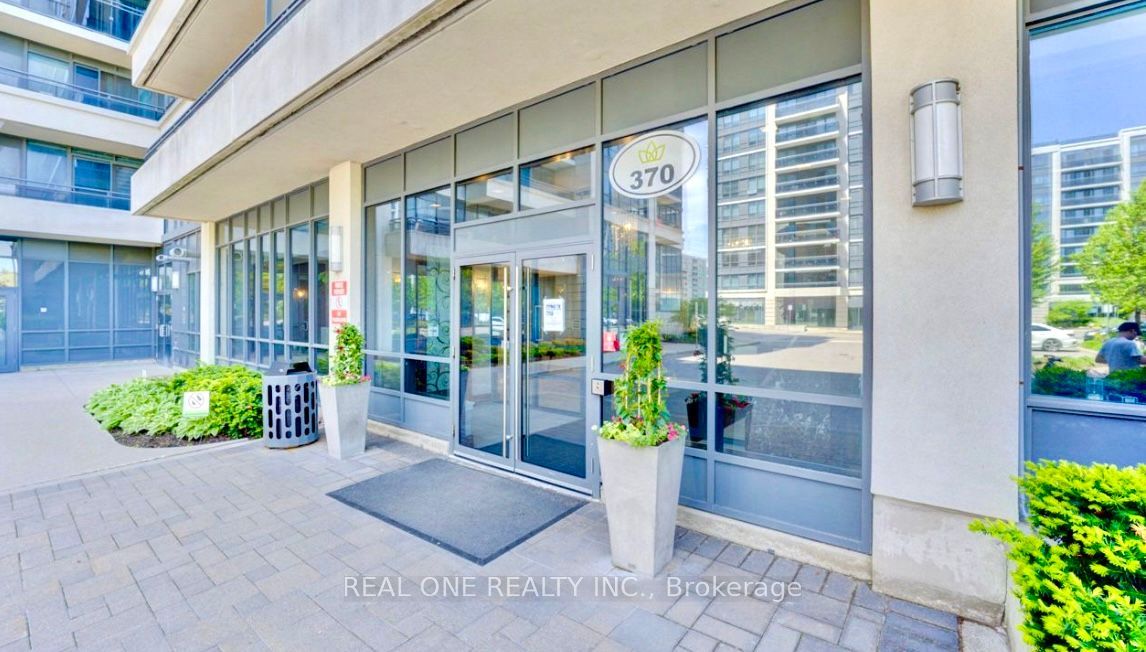 370 Highway 7 E 919, Richmond Hill, ON L4B 0C4 photo 2