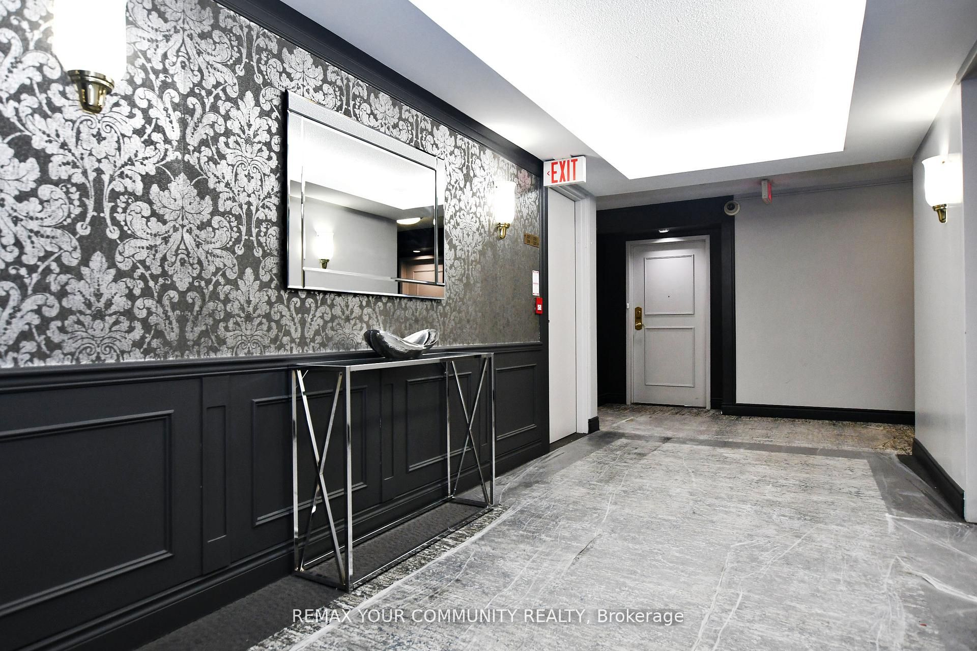 2500 Rutherford Road 502, Vaughan, ON L4K 5N7 photo 5