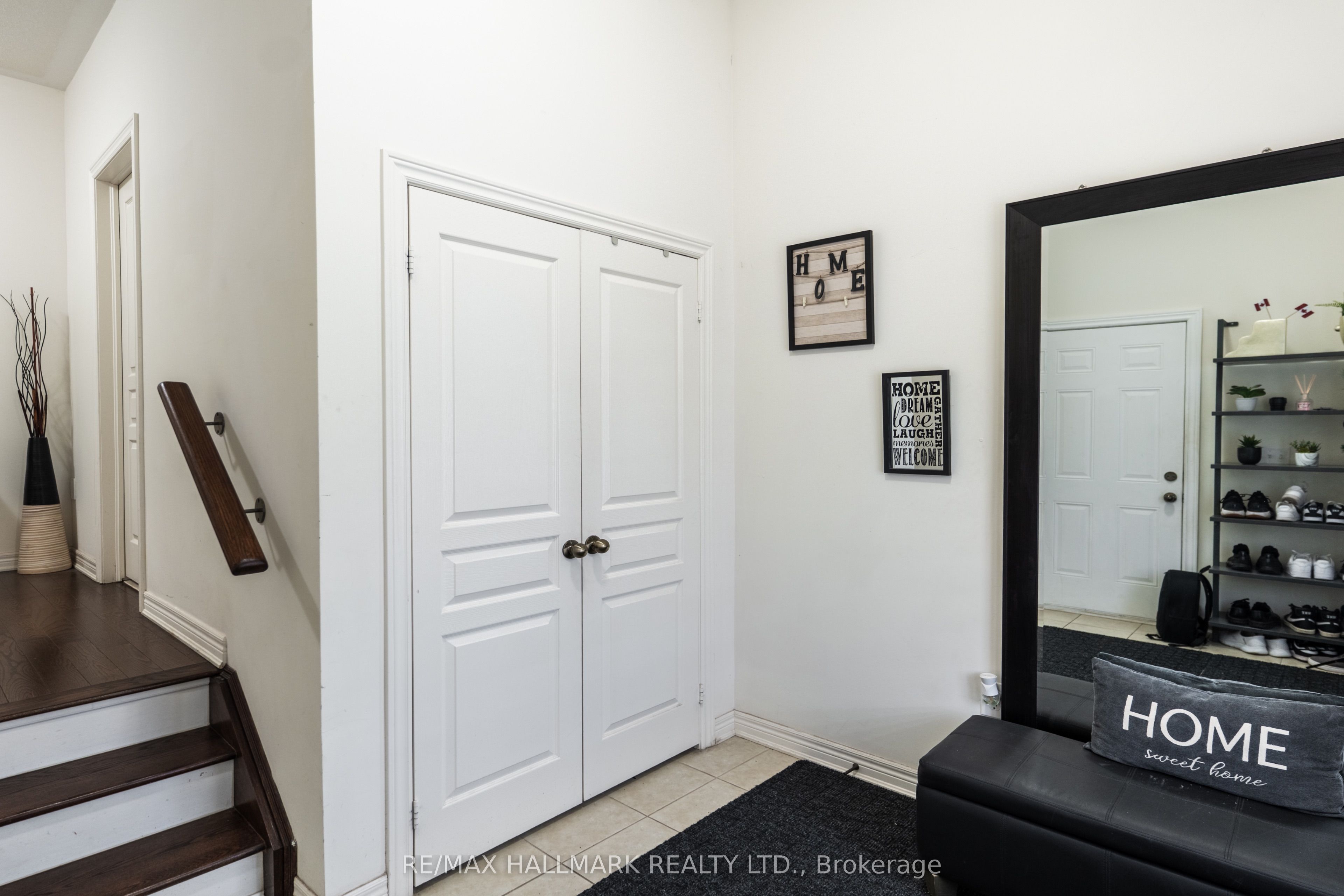 278 Sharon Creek Drive, East Gwillimbury, ON L9N 0P5 photo 3