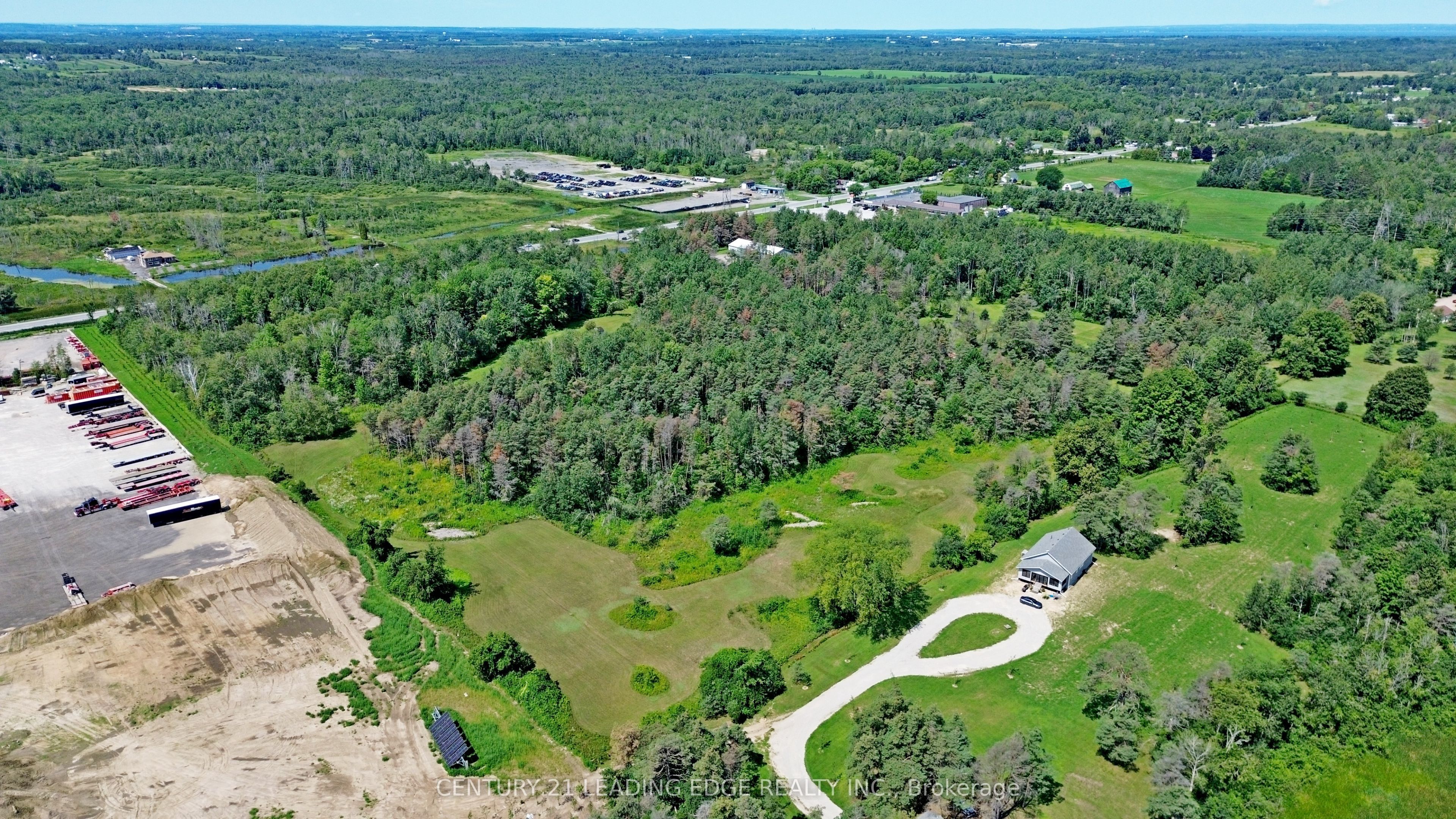 23589 Highway 48, Georgina, ON L0E 1R0 photo 4