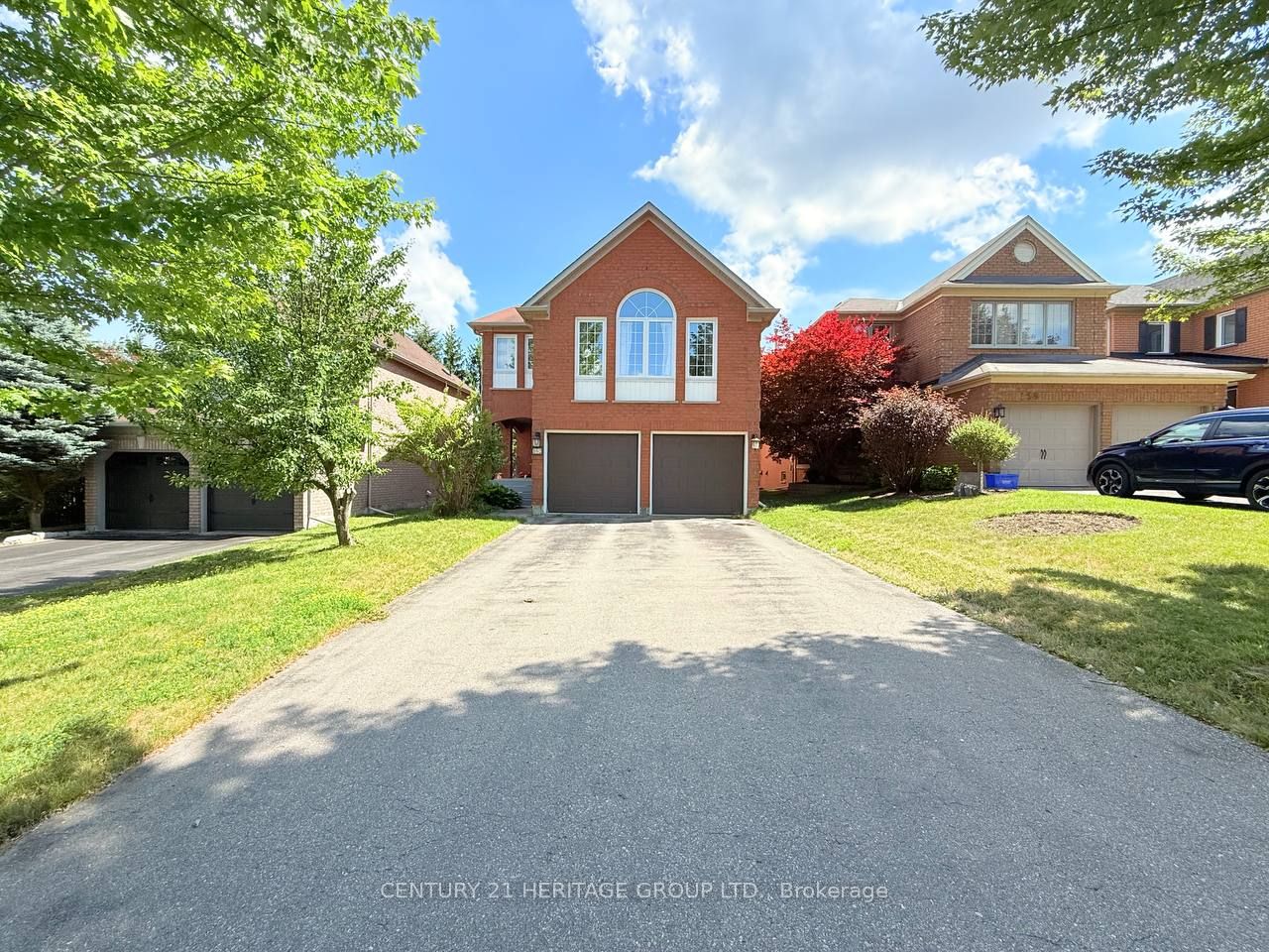 162 Widdifield Avenue, Newmarket, ON L3X 1Z2