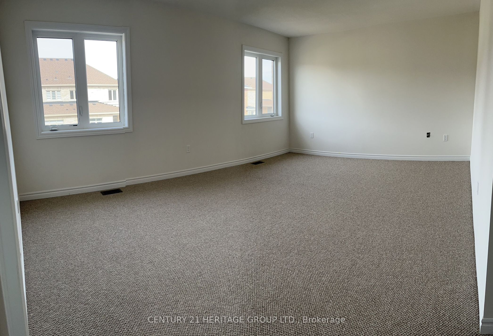 181 Ferragine Crescent, Bradford West Gwillimbury, ON L4Z 4B4 photo 5