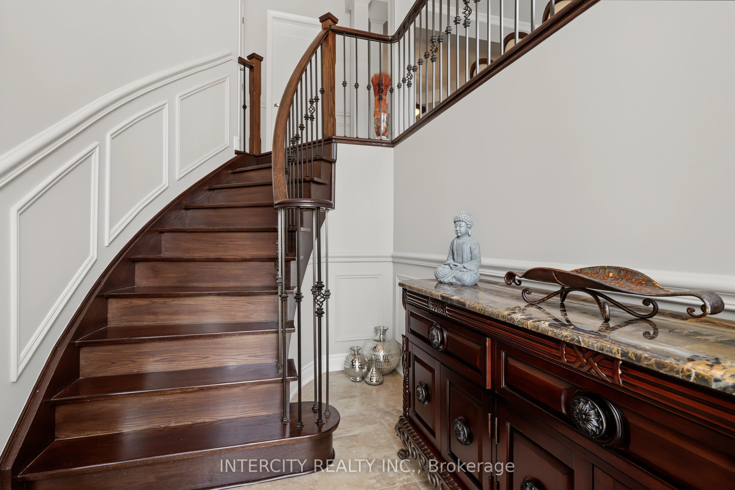 54 Hansard Drive, Vaughan, ON L4H 0V7 photo 3