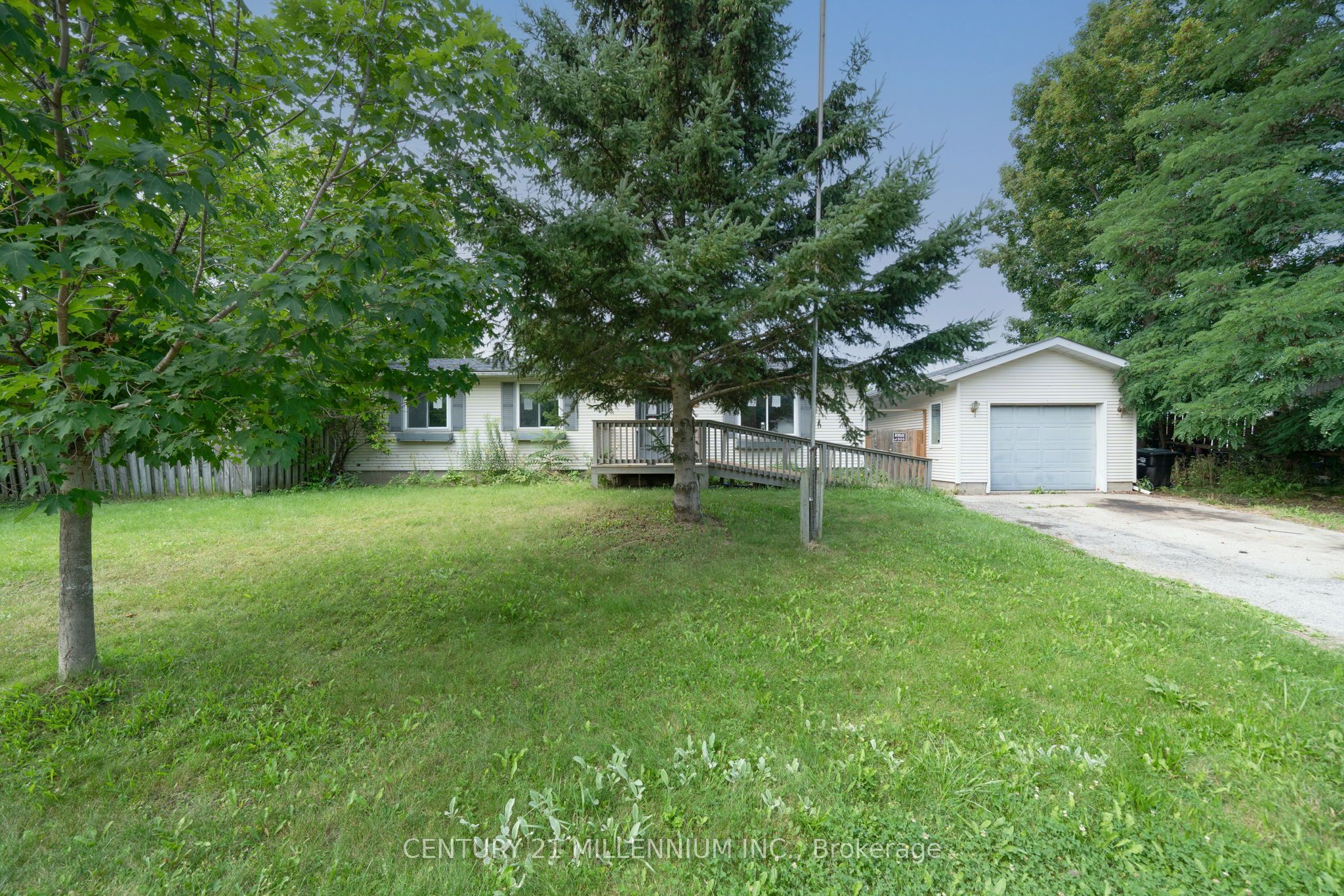60 Eastern Avenue, New Tecumseth, ON L0G 1W0 photo 2