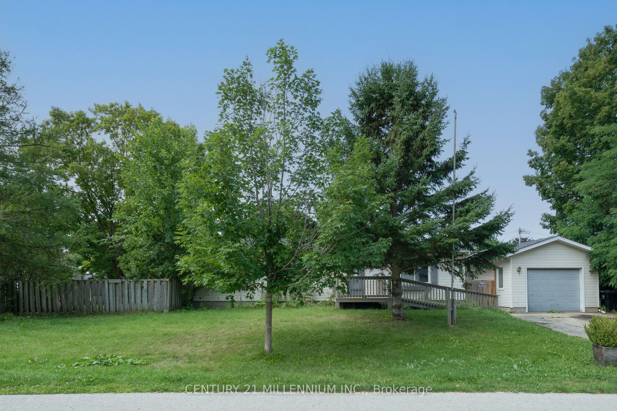 60 Eastern Avenue, New Tecumseth, ON L0G 1W0 photo 3