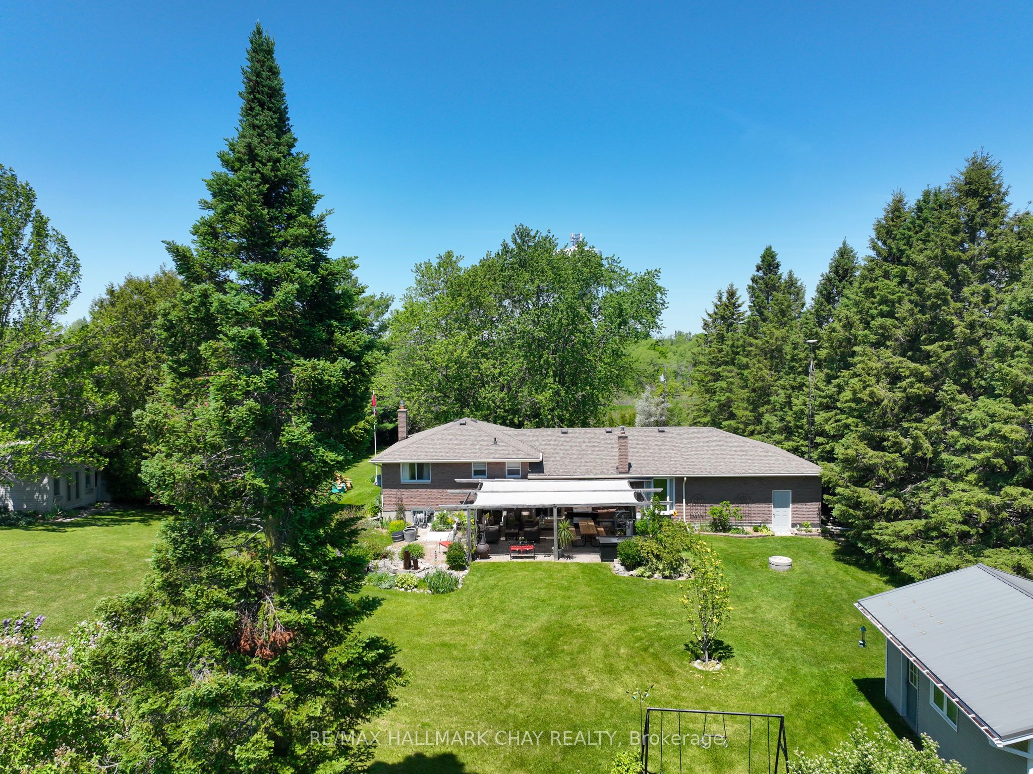 6815 4th Line, New Tecumseth, ON L0G 1W0 photo 2