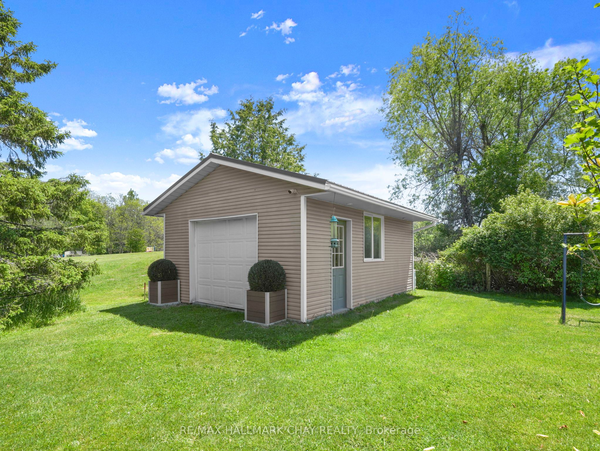 6815 4th Line, New Tecumseth, ON L0G 1W0 photo 3