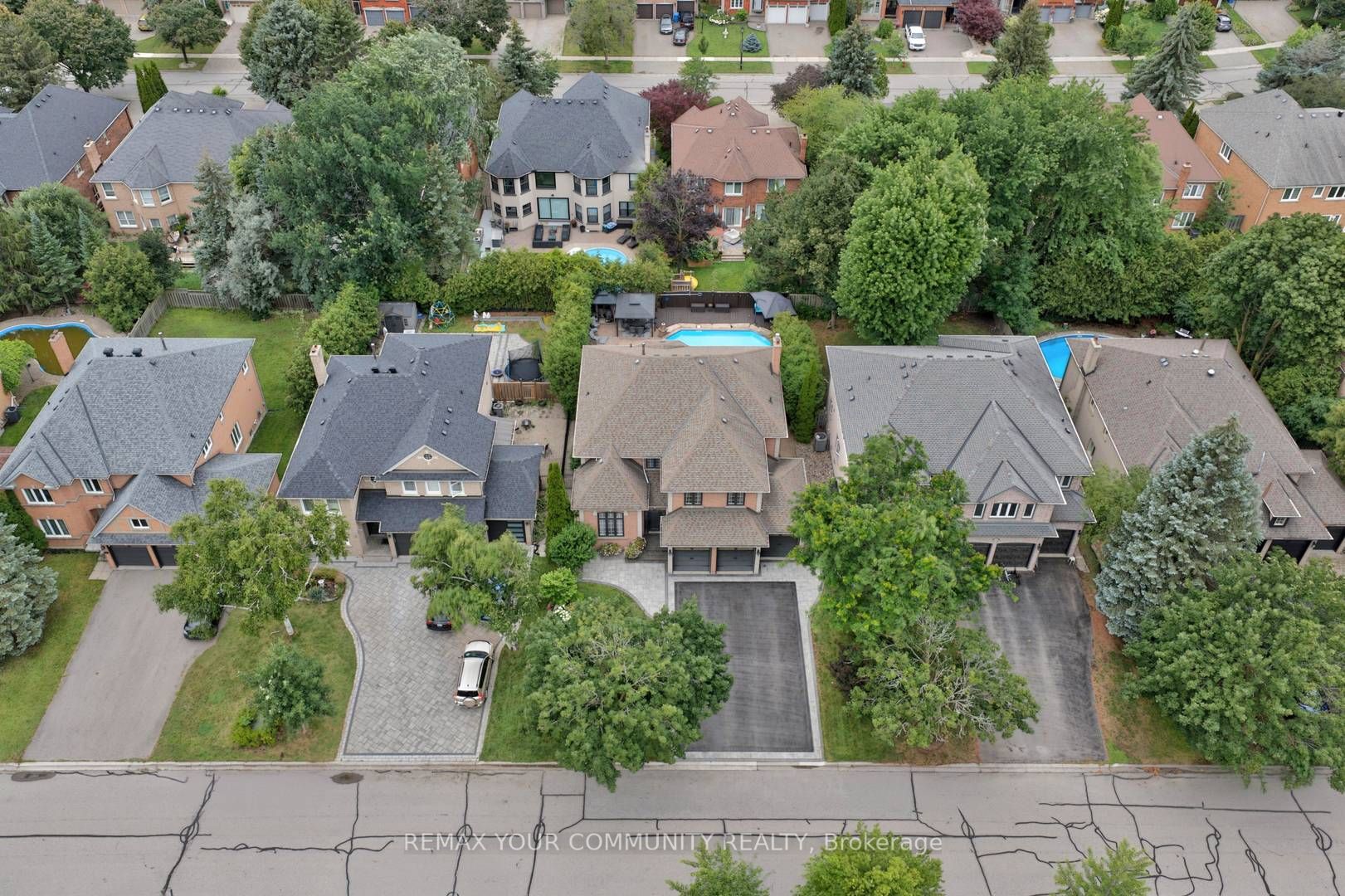 786 Exceller Circle, Newmarket, ON L3X 1P5 photo 4