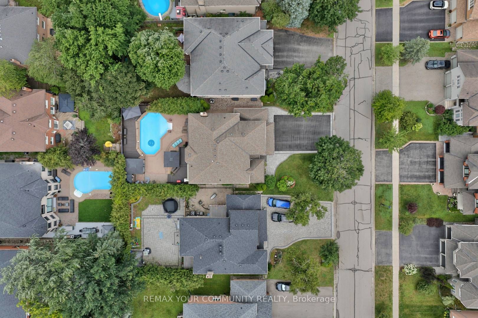 786 Exceller Circle, Newmarket, ON L3X 1P5 photo 5