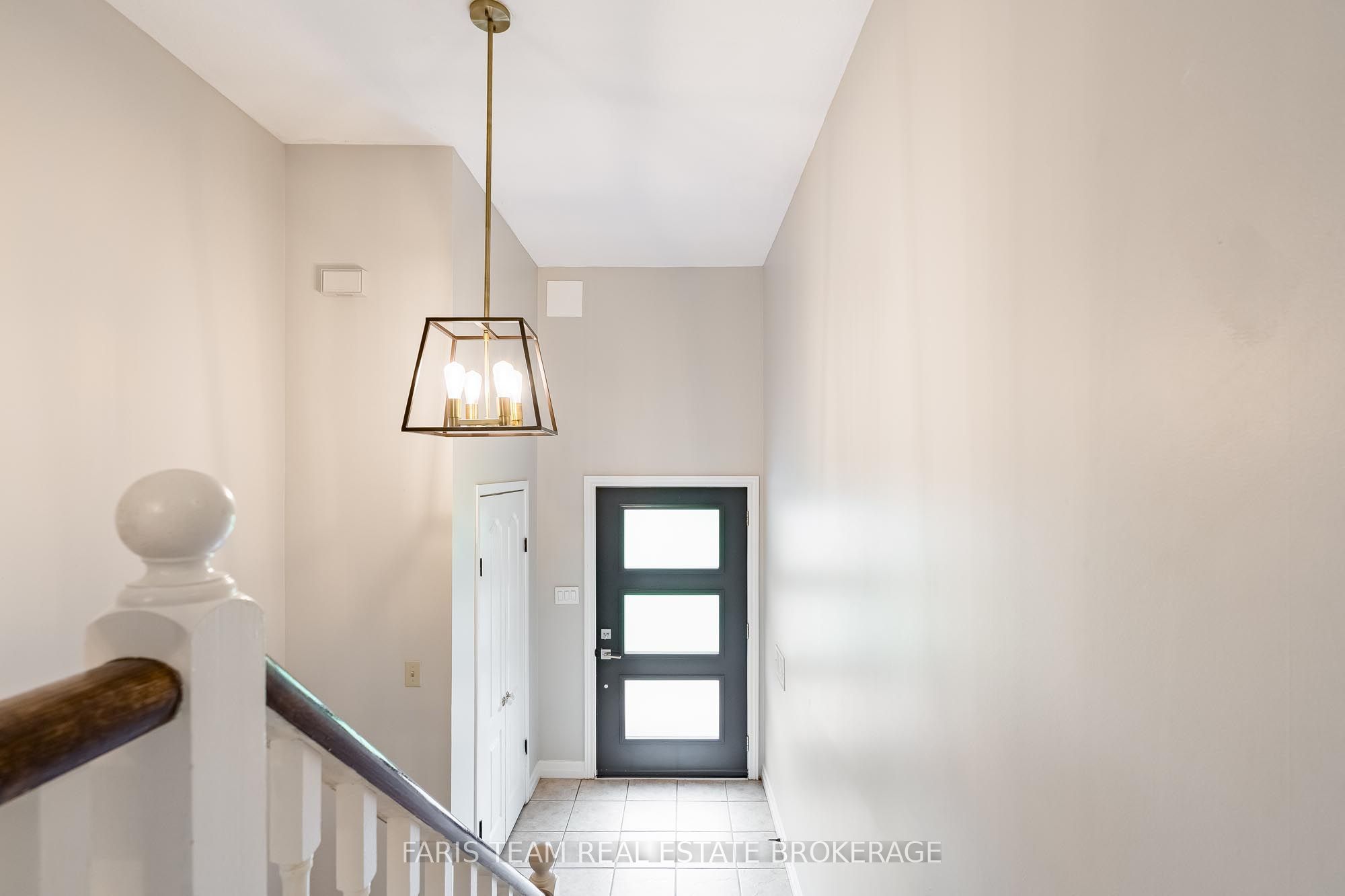 10 Catherine Street, Adjala-Tosorontio, ON L0G 1L0 photo 5