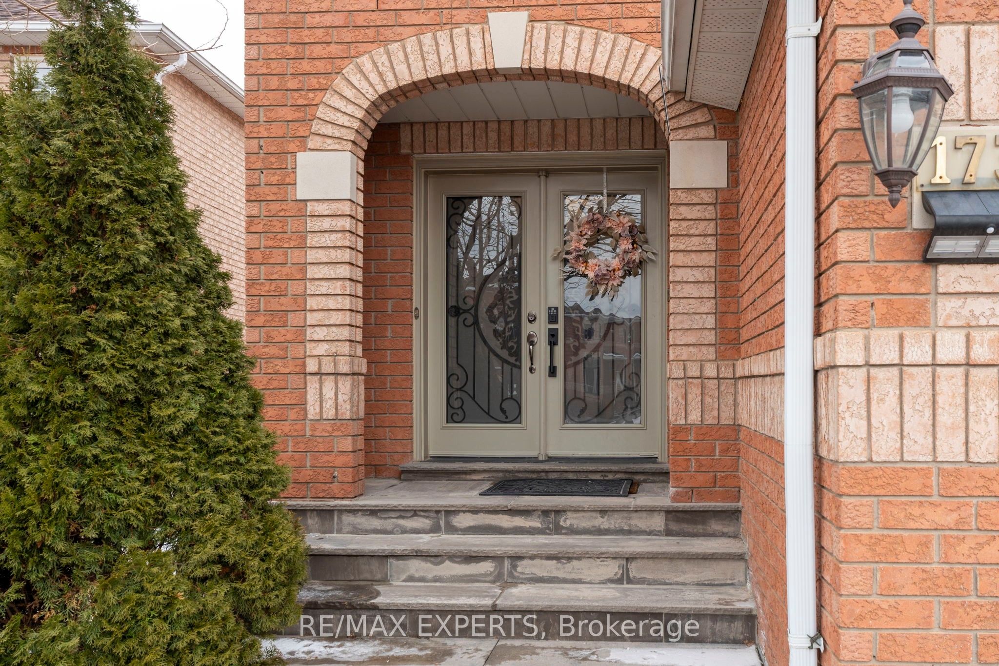 173 Rosanna Crescent, Vaughan, ON L6A 2T4 photo 3