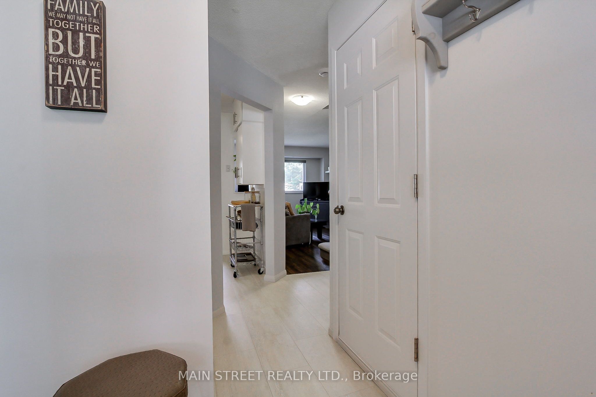 574 Jack Giles Circle, Newmarket, ON L3X 1X9 photo 5