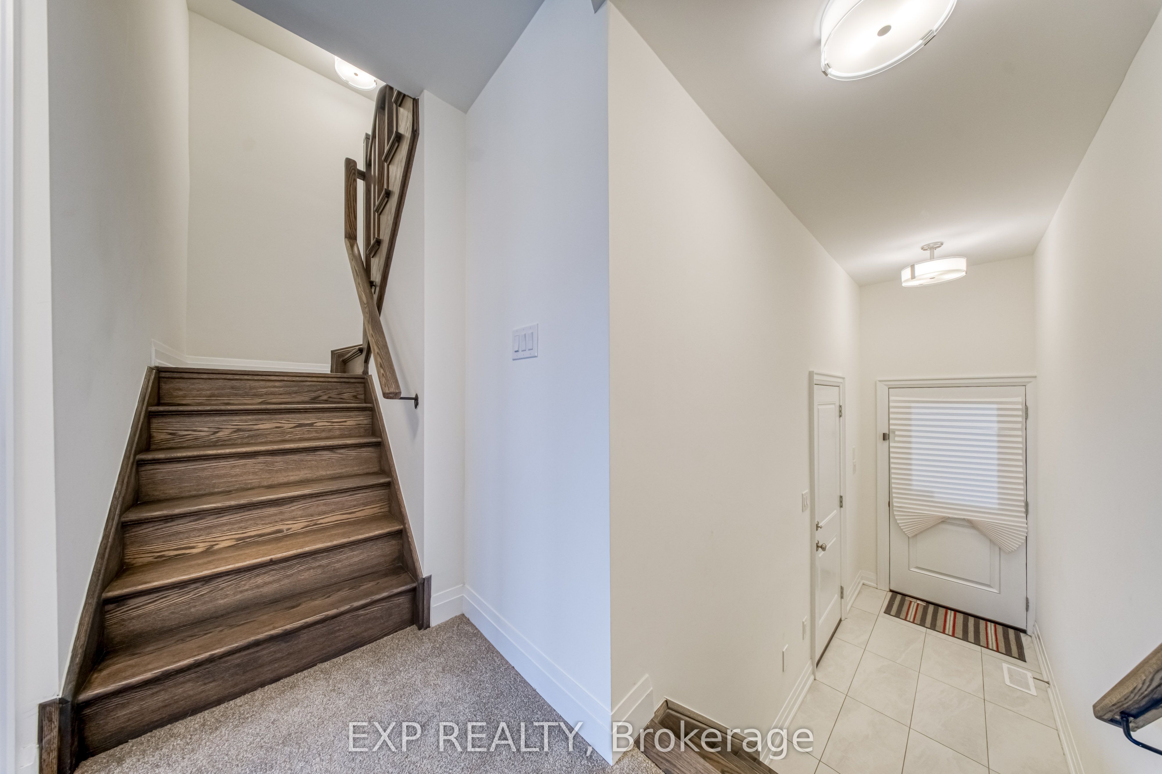 4259 Major Mackenzie Drive E, Markham, ON L6C 3L5 photo 4