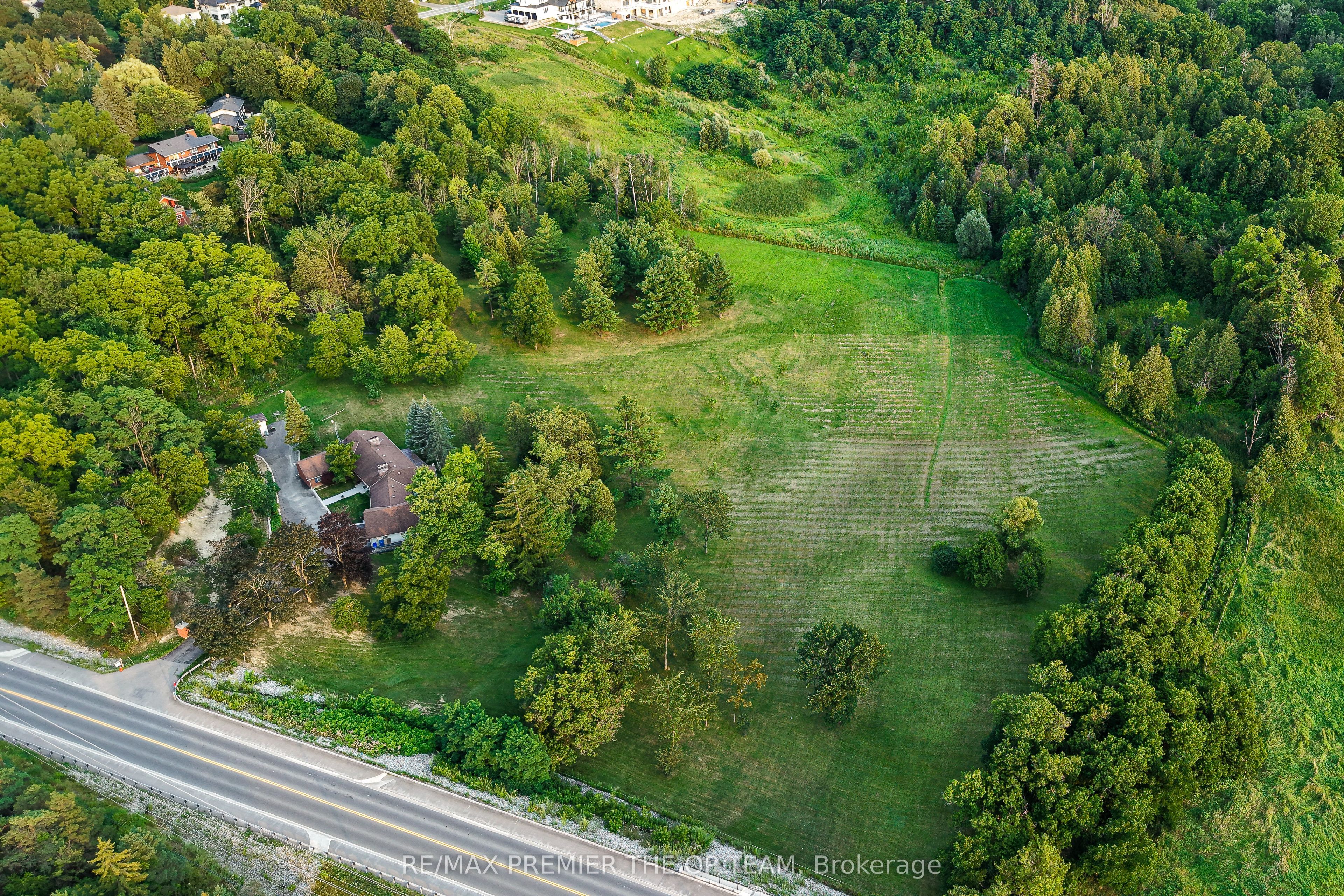 3815 King Road, King, ON L7B 1K4 photo 5