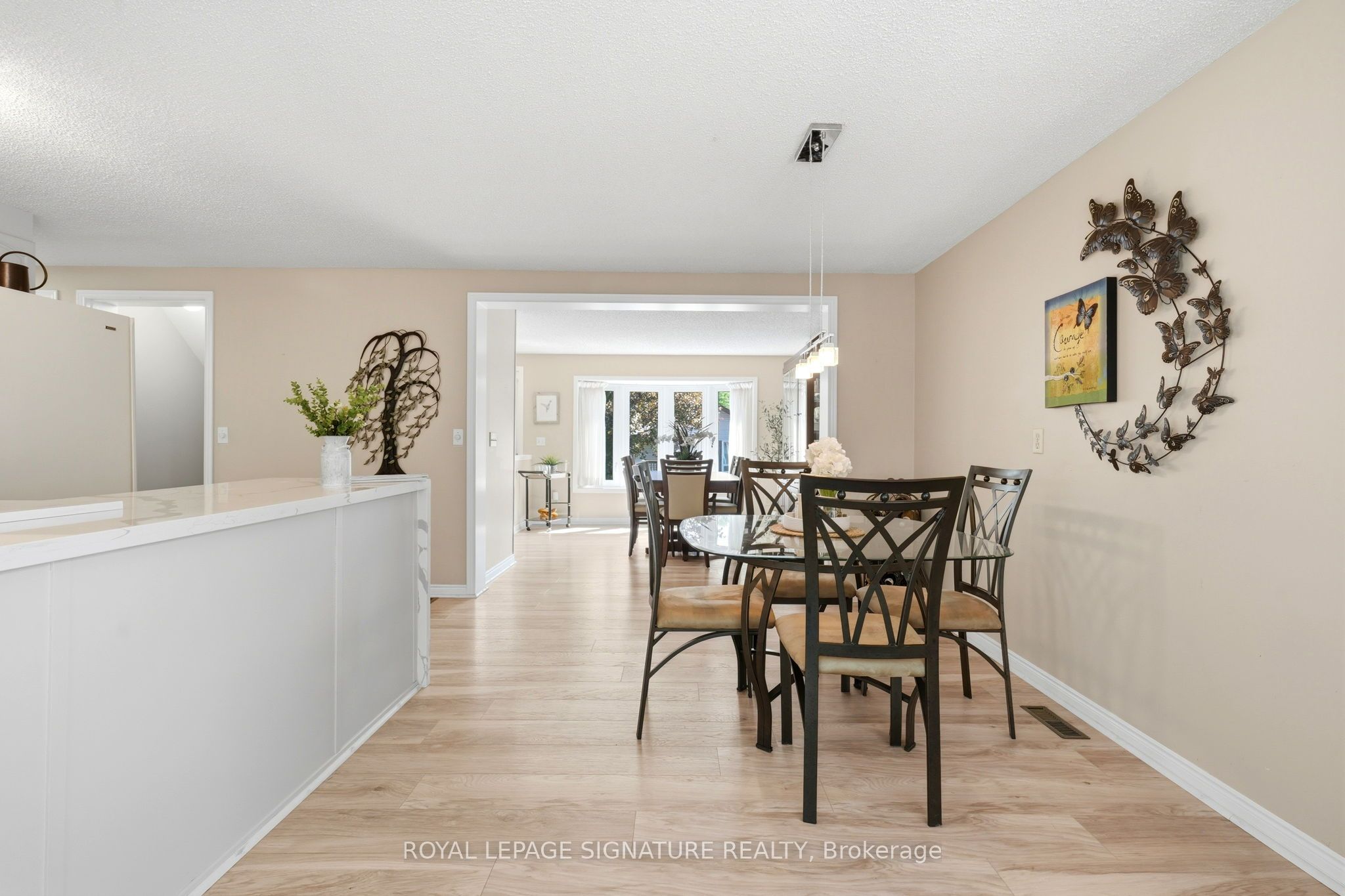 292 Jeff Smith Court, Newmarket, ON L3Y 8C5 photo 5
