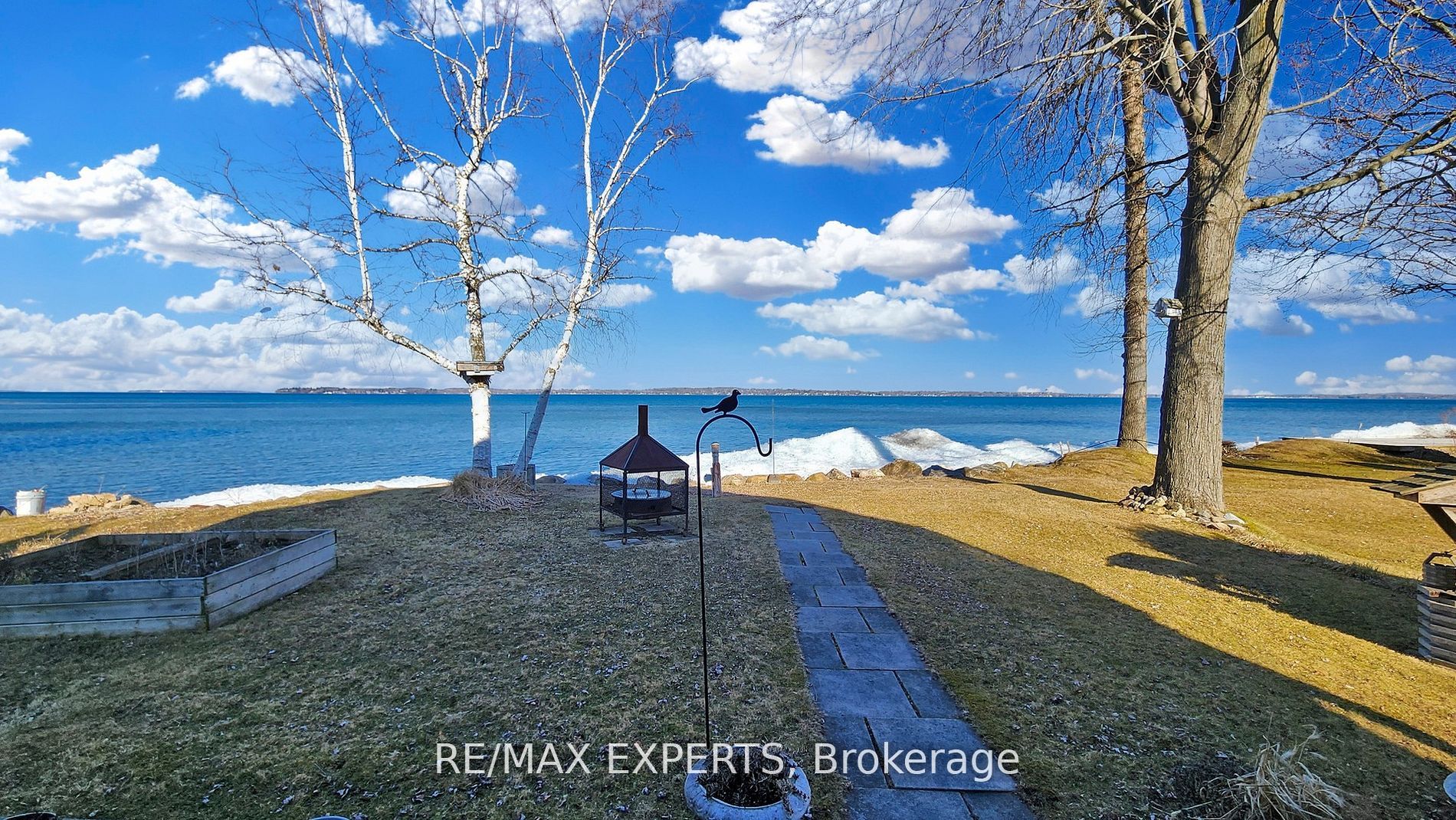 319 Limerick Street, Innisfil, ON L0L 1K0 photo 2