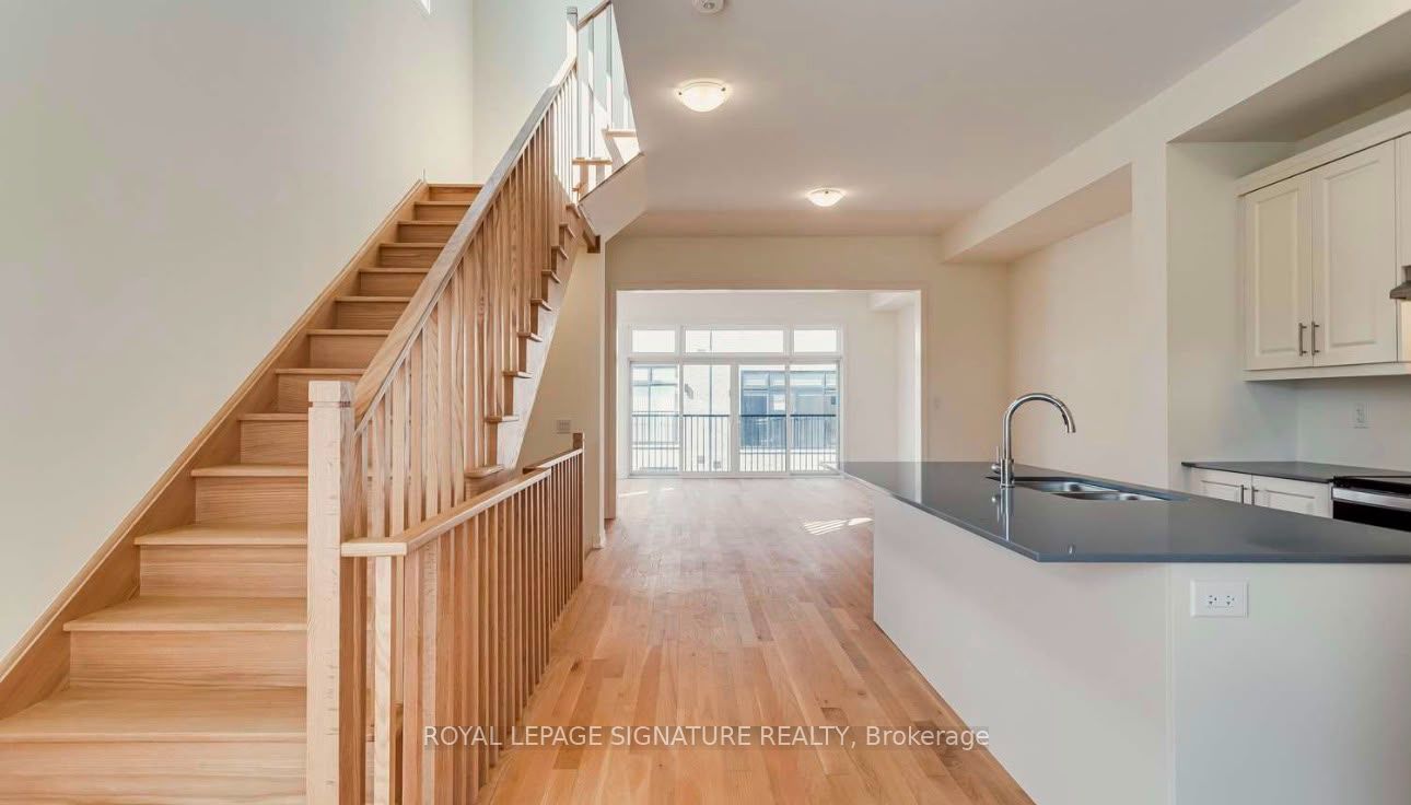 120 Sandwell Street, Vaughan, ON L4H 4R2 photo 3