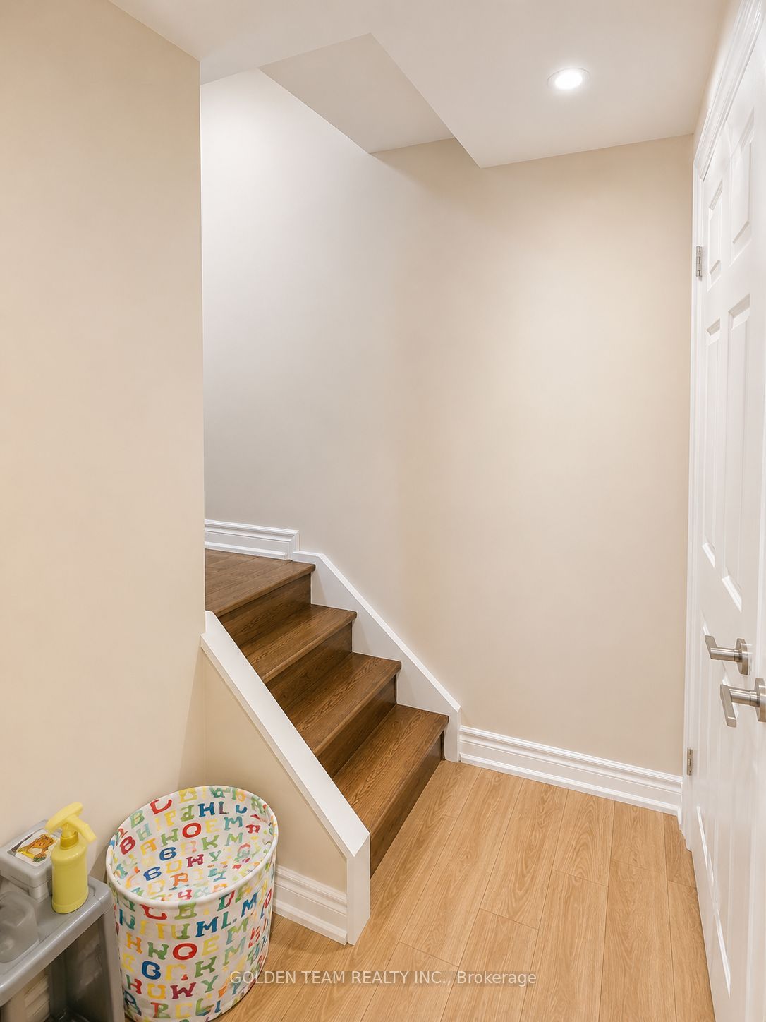 29 Marion Crescent (Basment), Markham, ON L3P 6E6 photo 2