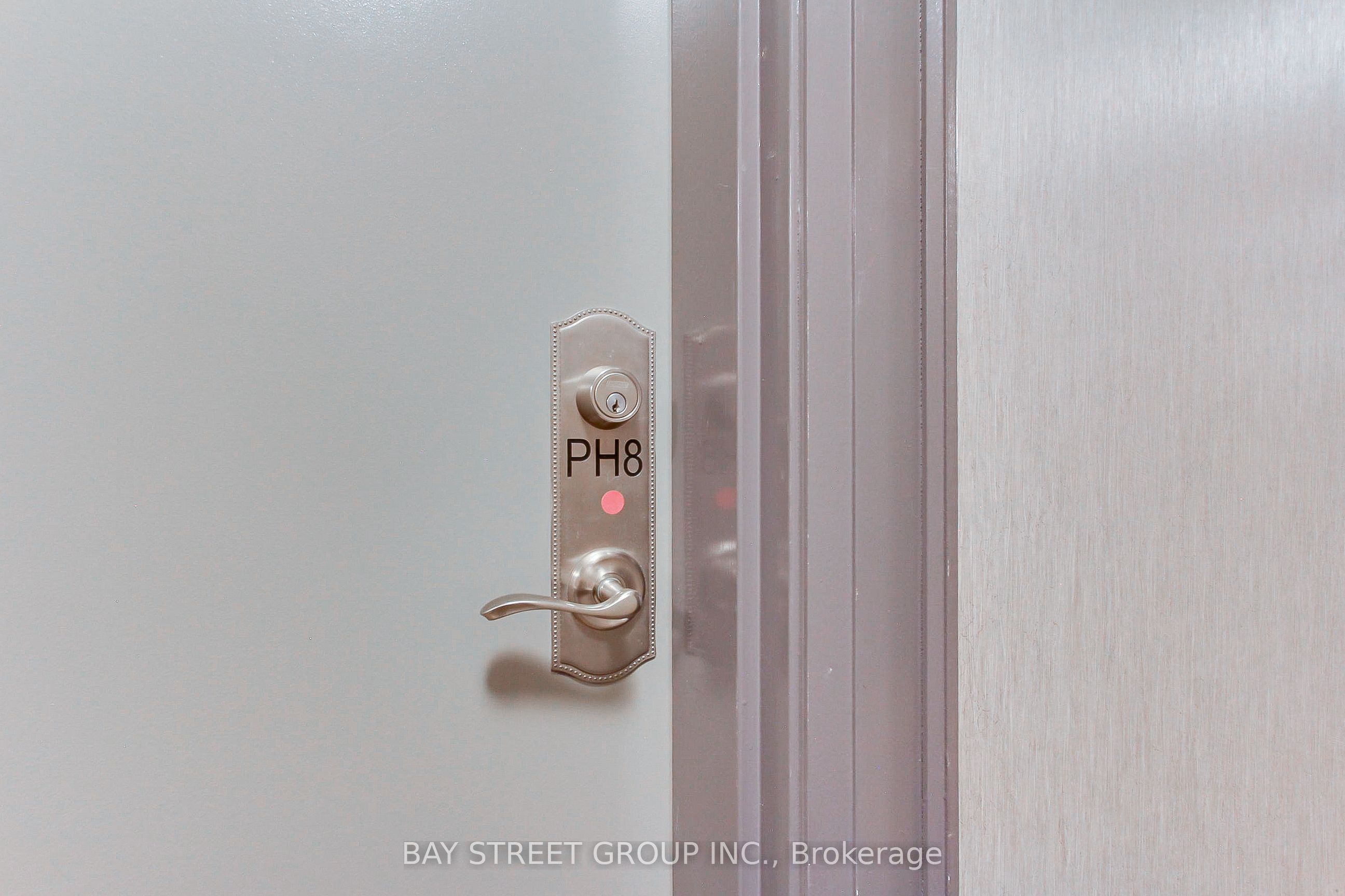 28 Prince Regent Street PH8, Markham, ON L6C 0V5 photo 4