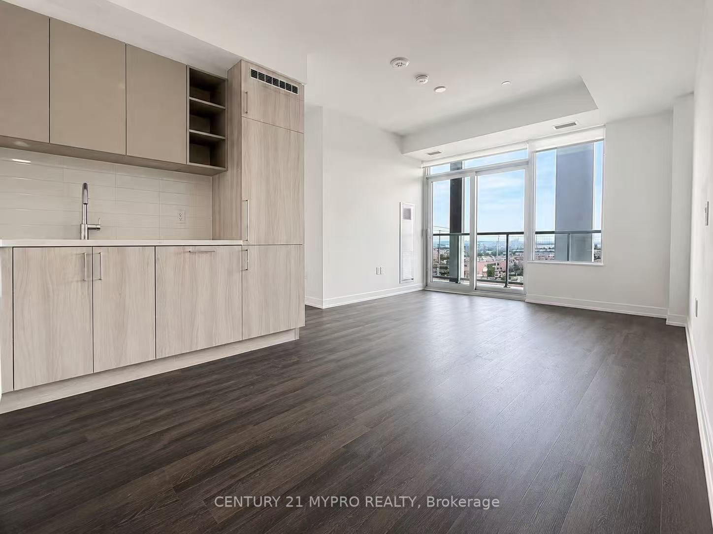 5 Meadowdale Road 602, Vaughan, ON L4K 0C7 photo 4