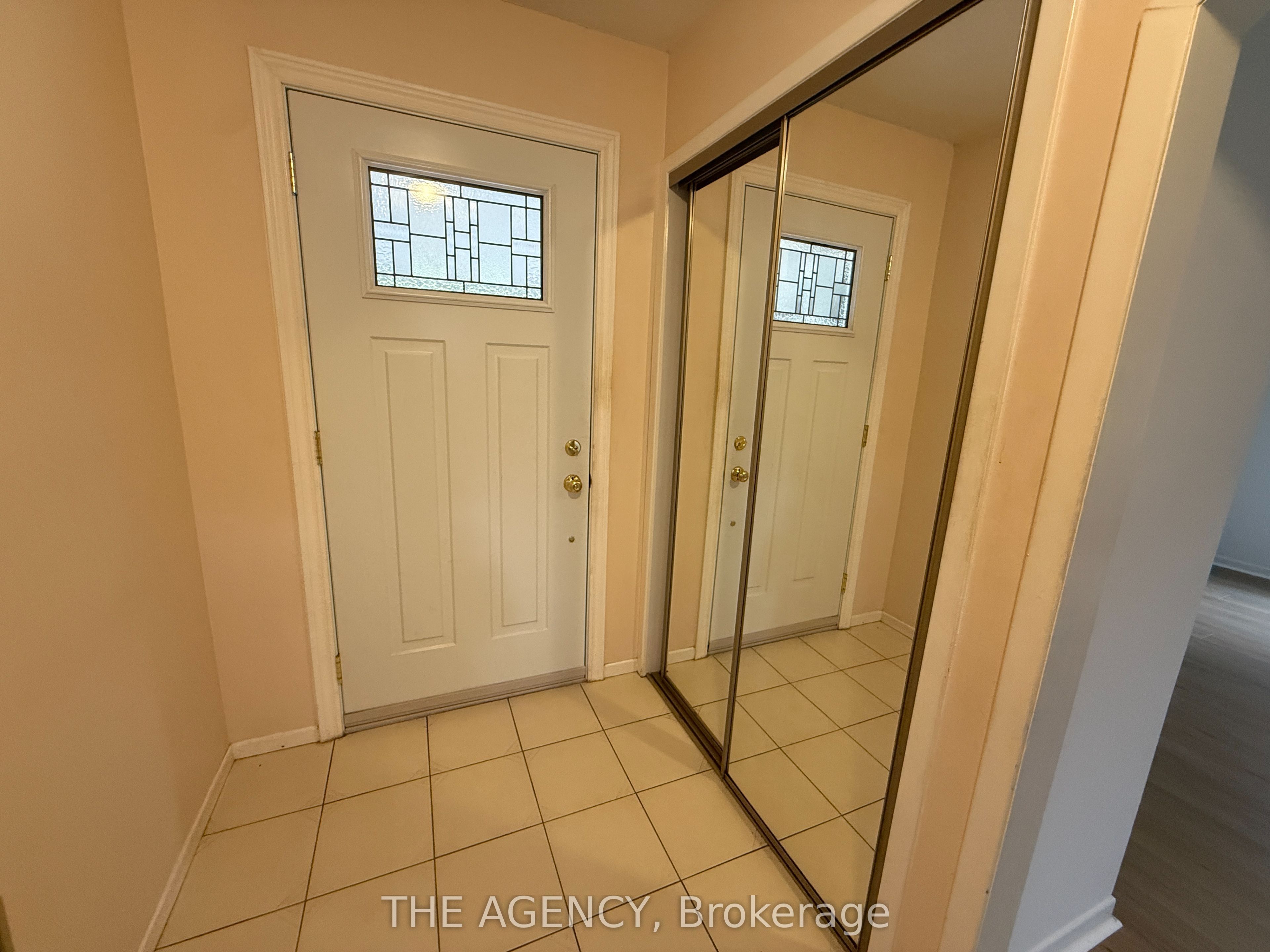 323 Waratah Avenue, Newmarket, ON L3Y 5J3 photo 5