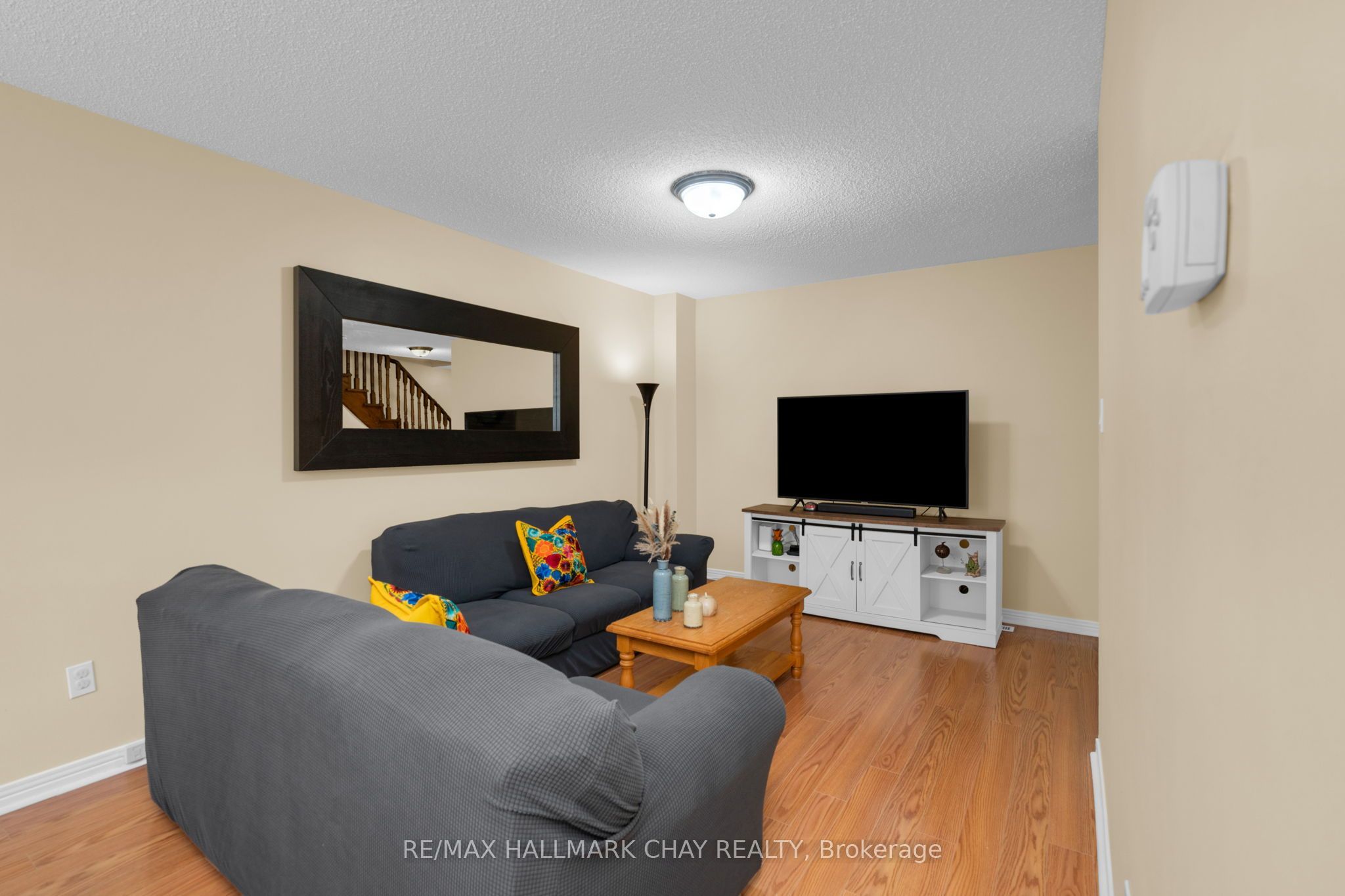 769 Playter Crescent, Newmarket, ON L3X 1W7 photo 5