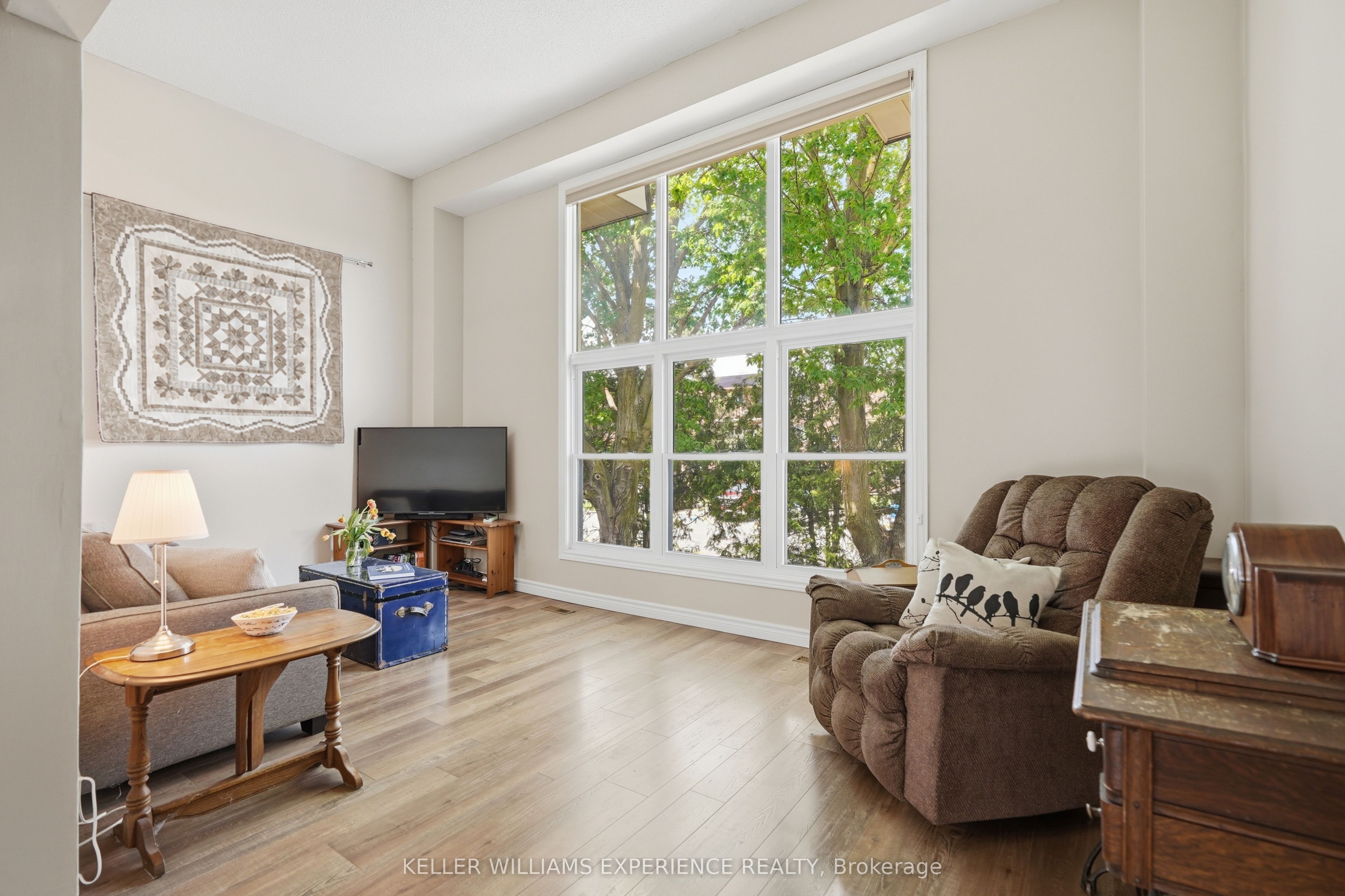 246 Tupper Boulevard 8, New Tecumseth, ON L9R 1A9