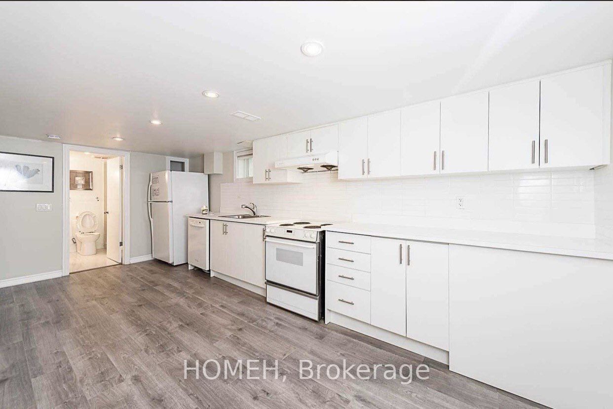 265 Demaine Crescent Basement, Richmond Hill, ON L4C 2W4 photo 2