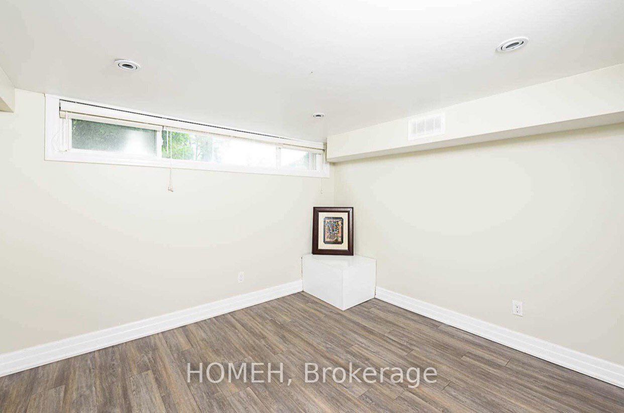 265 Demaine Crescent Basement, Richmond Hill, ON L4C 2W4 photo 4
