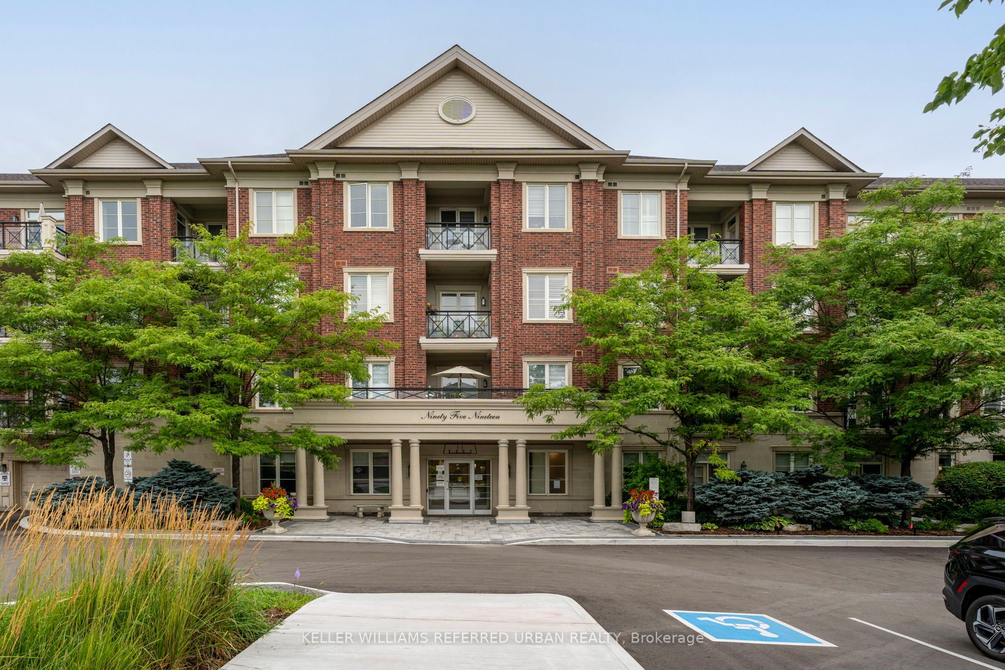 9519 Keele Street 212, Vaughan, ON L6A 4A2