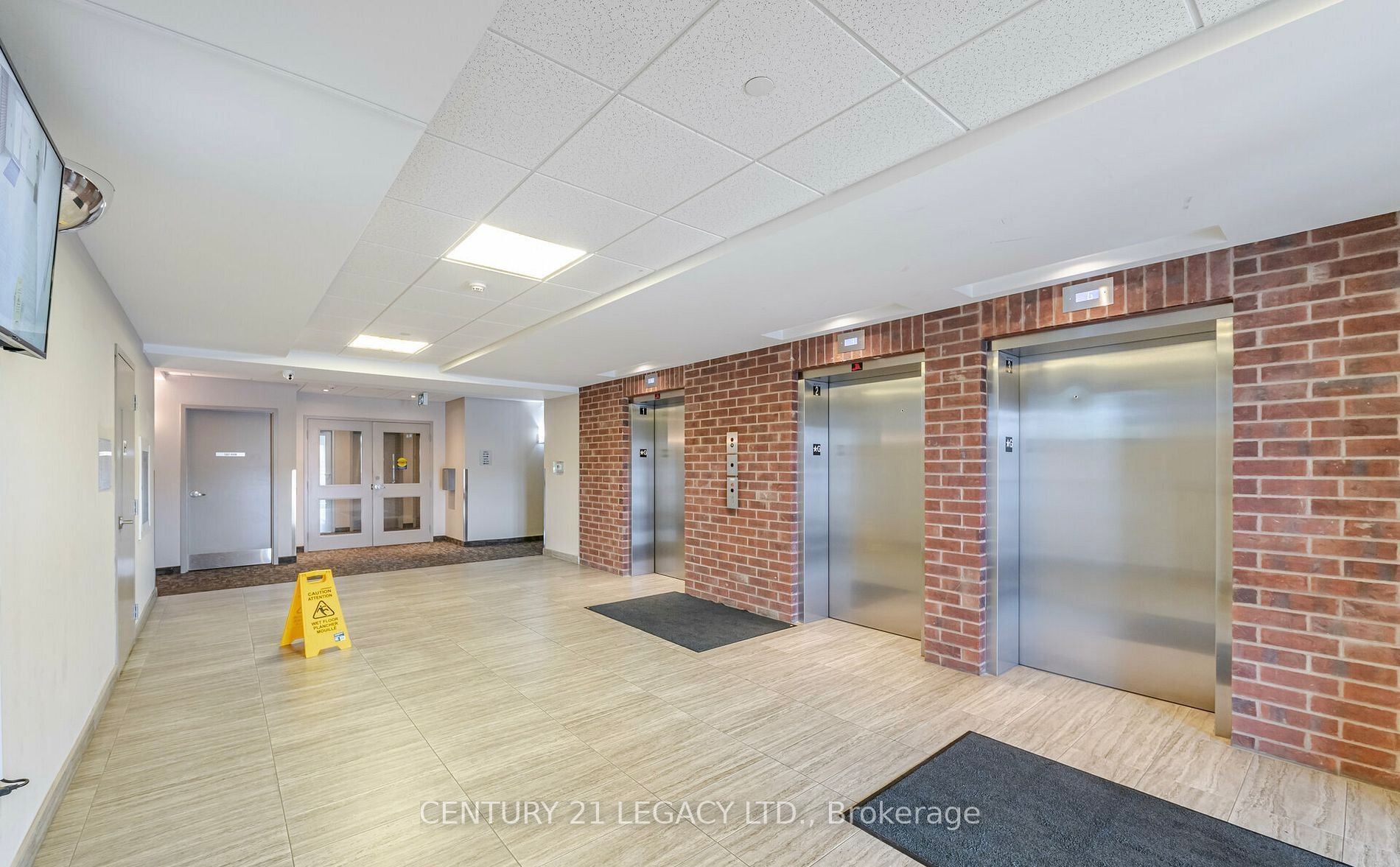 39 New Delhi Drive 104, Markham, ON L3S 0E1 photo 5