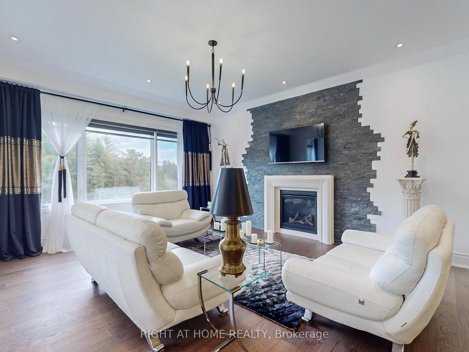 216 Sunset Vista Court E, Aurora, ON L4G 3Y1 photo 5