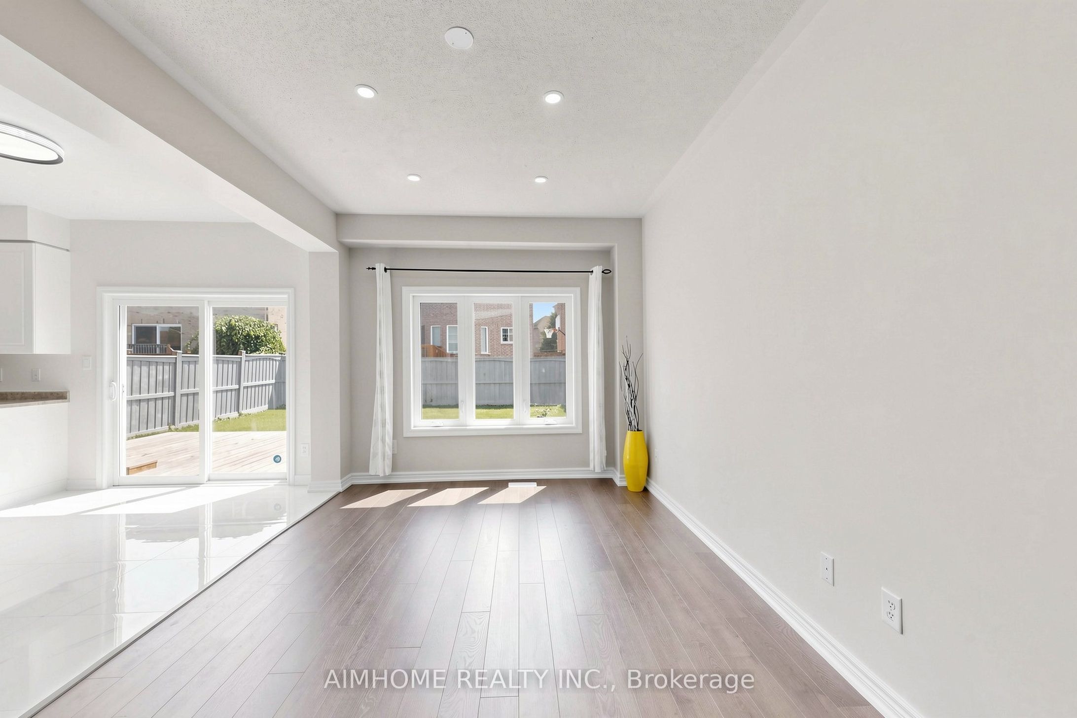 87 River Ridge Boulevard, Aurora, ON L4G 7T9 photo 5