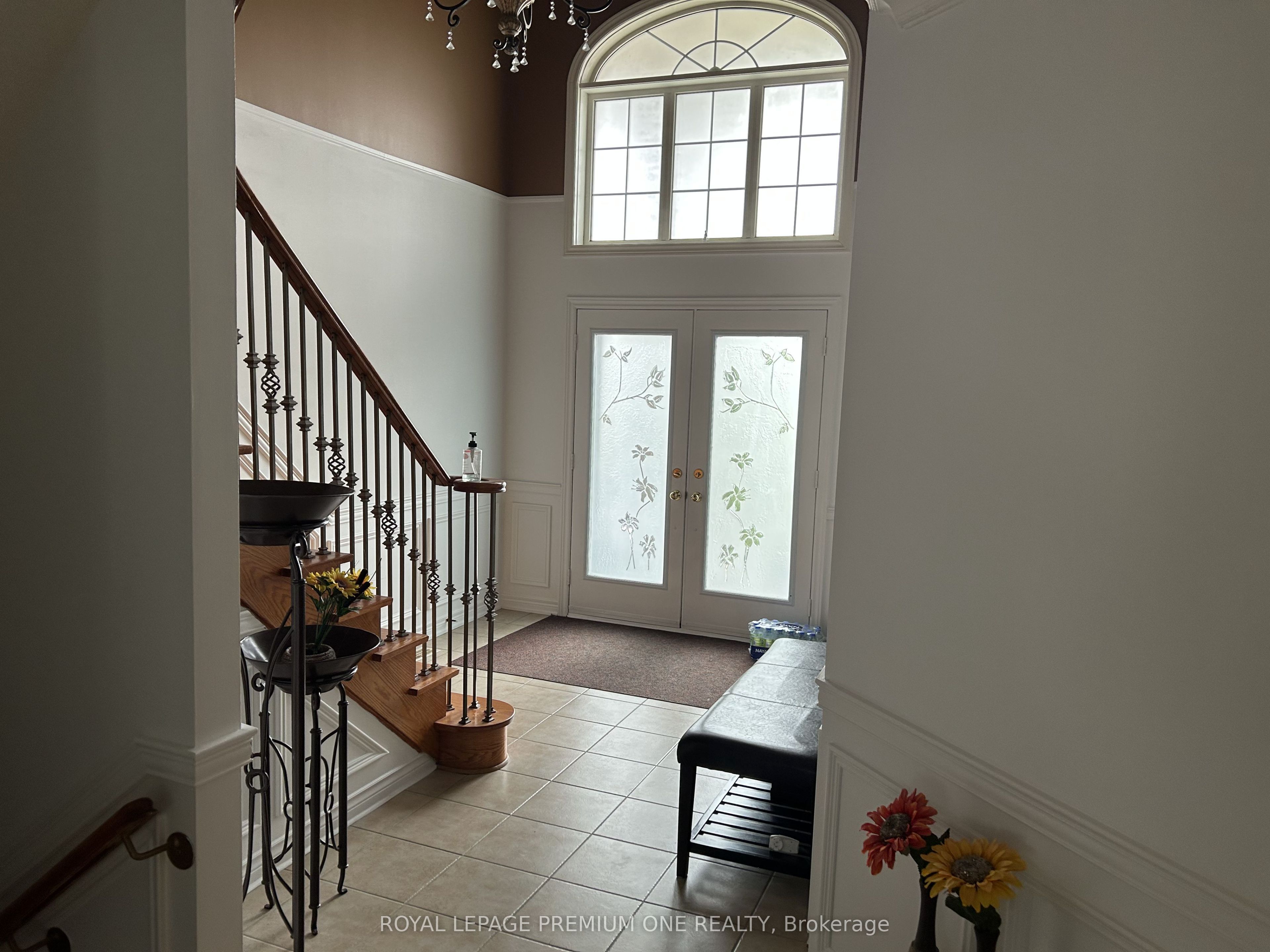 1370 Clarence Street, Vaughan, ON L4H 1M7 photo 2