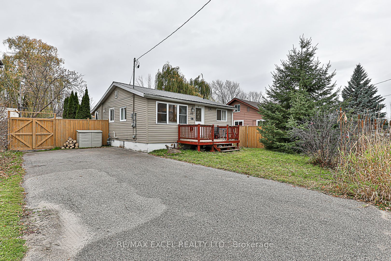 255 Parkway Avenue, Georgina, ON L4P 2W1