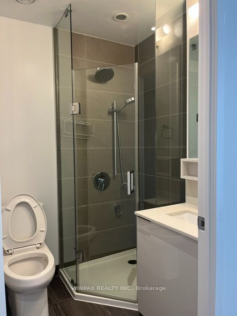950 Portage Parkway 3715, Vaughan, ON L4K 0J7 photo 5