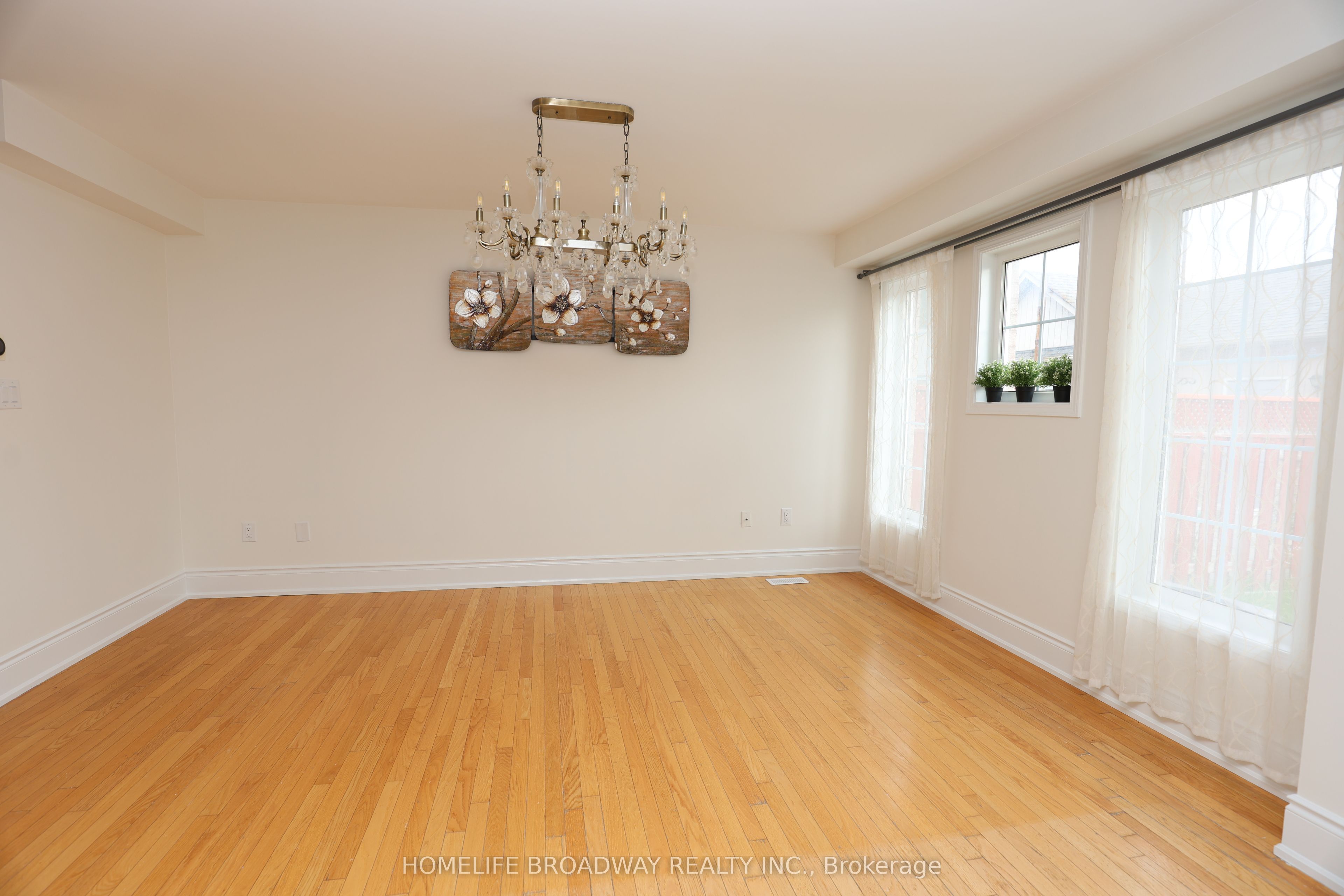 775 Bur Oak Avenue, Markham, ON L6E 1C2 photo 4