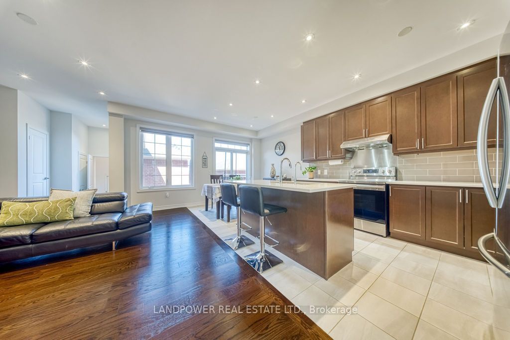 19860 Leslie Street, East Gwillimbury, ON L9N 0R9 photo 5