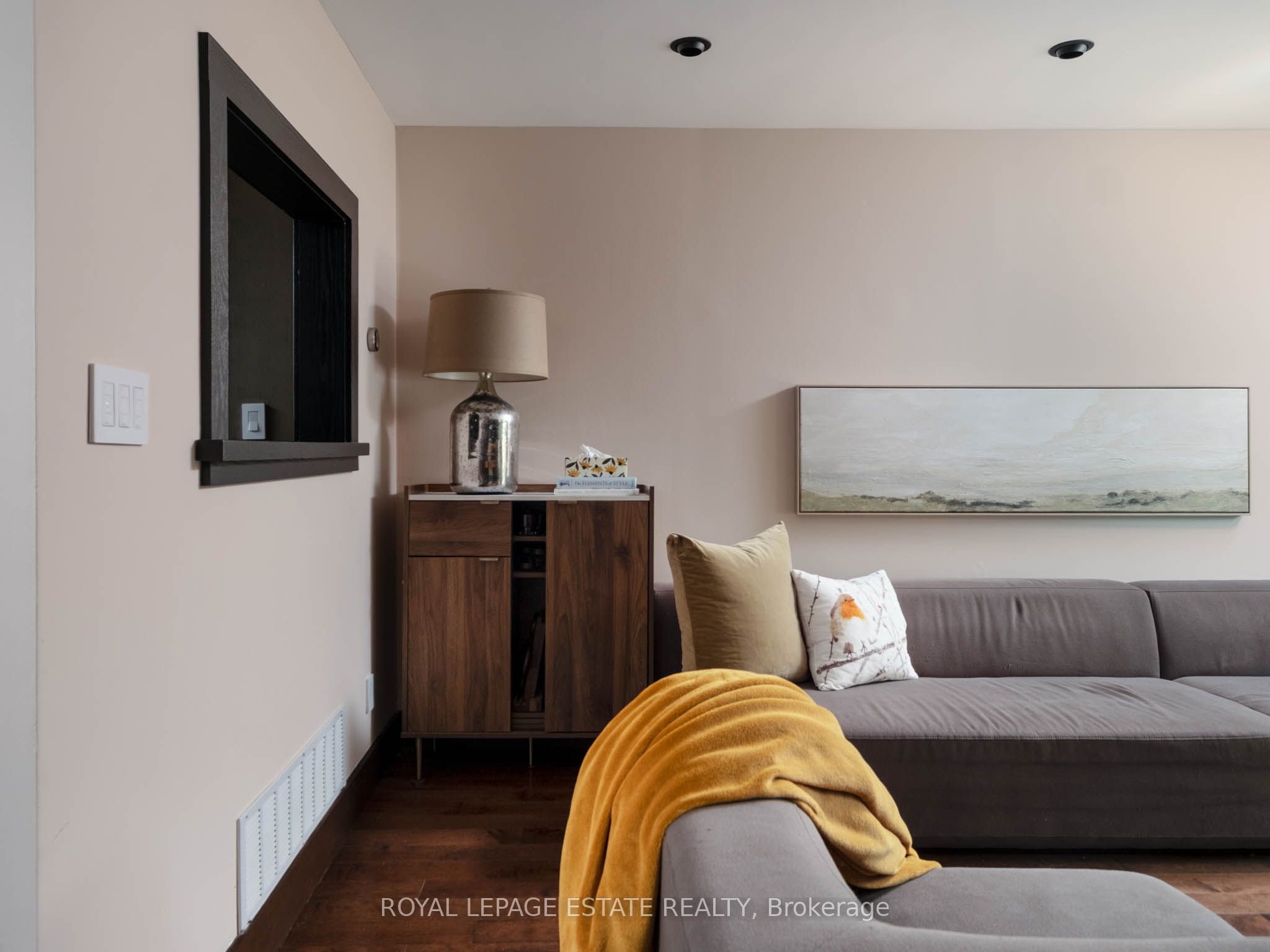 1916 John Street, Markham, ON L3T 1Z1 photo 5
