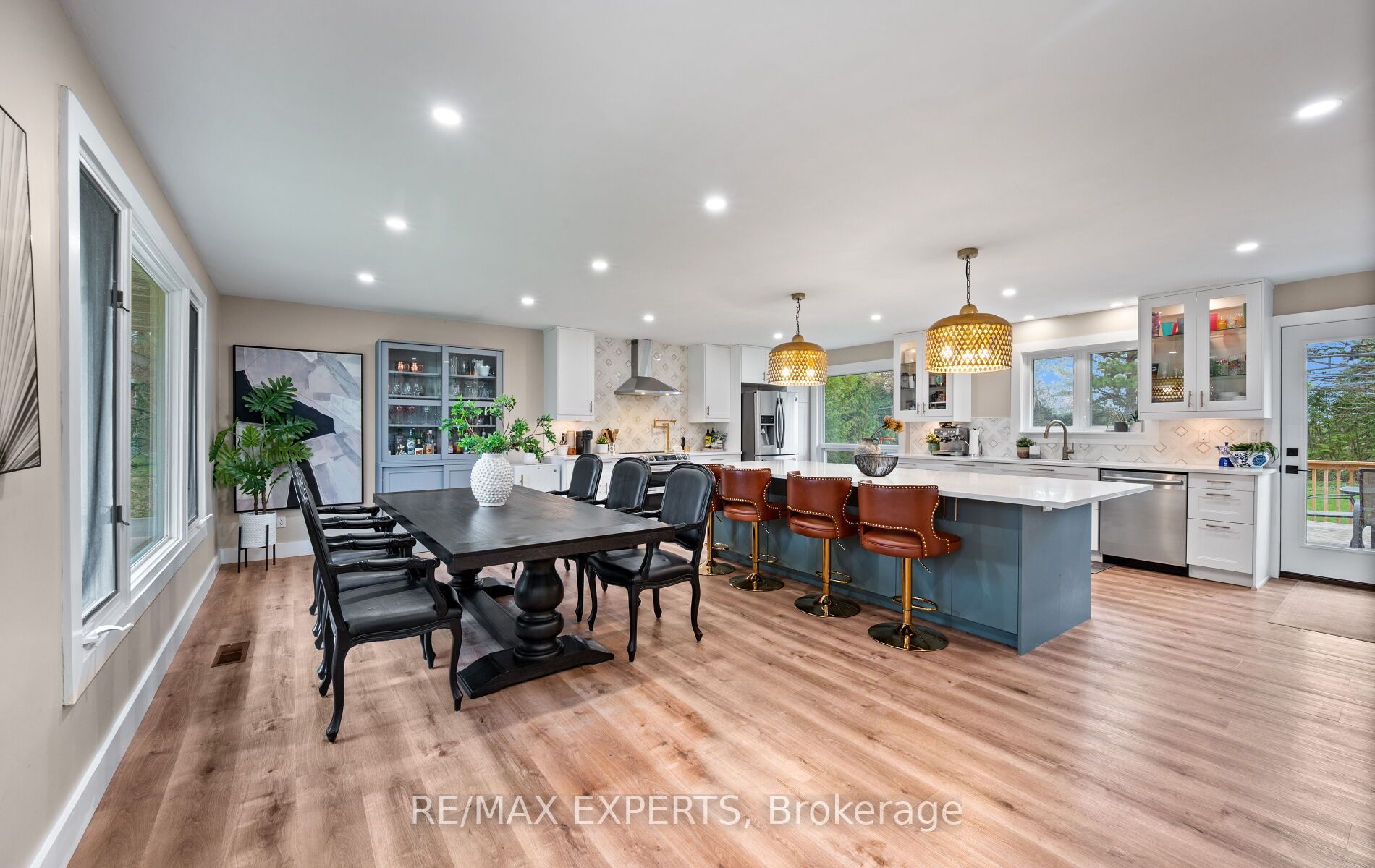 12 Simon Drive, Adjala-Tosorontio, ON L0G 1L0 photo 5